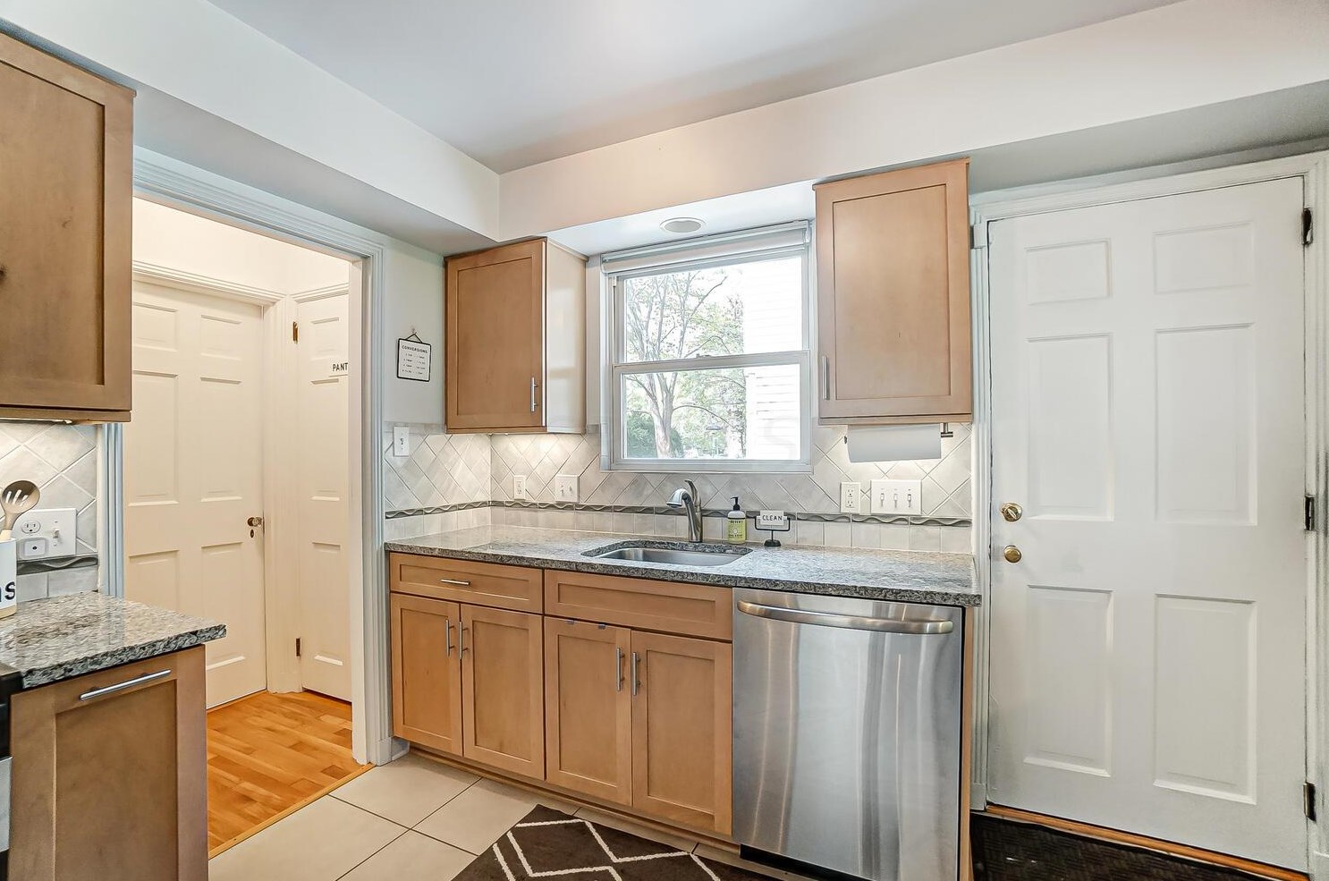 2646 Northwest Blvd, Columbus OH  43221-3345 exterior