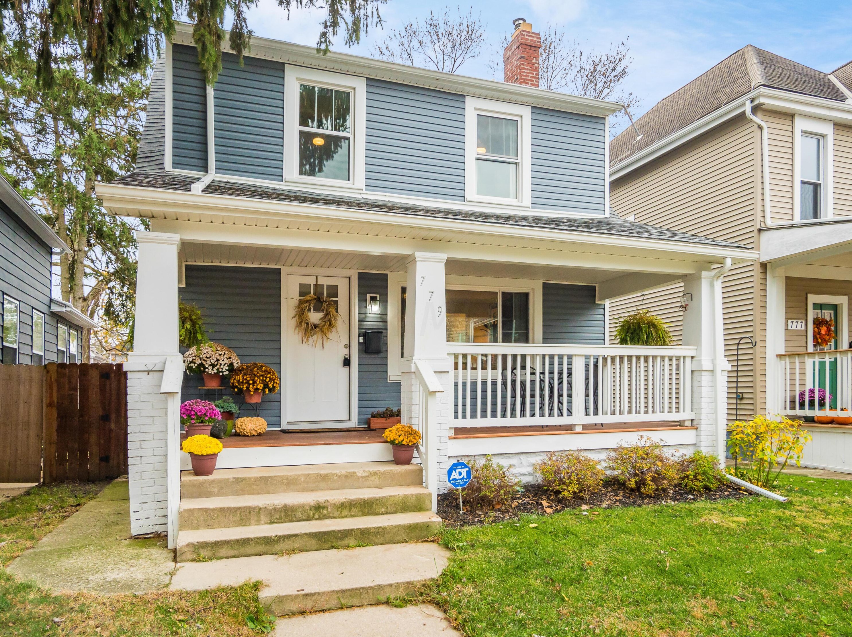 779 Siebert St, Columbus OH  43206-2970 exterior