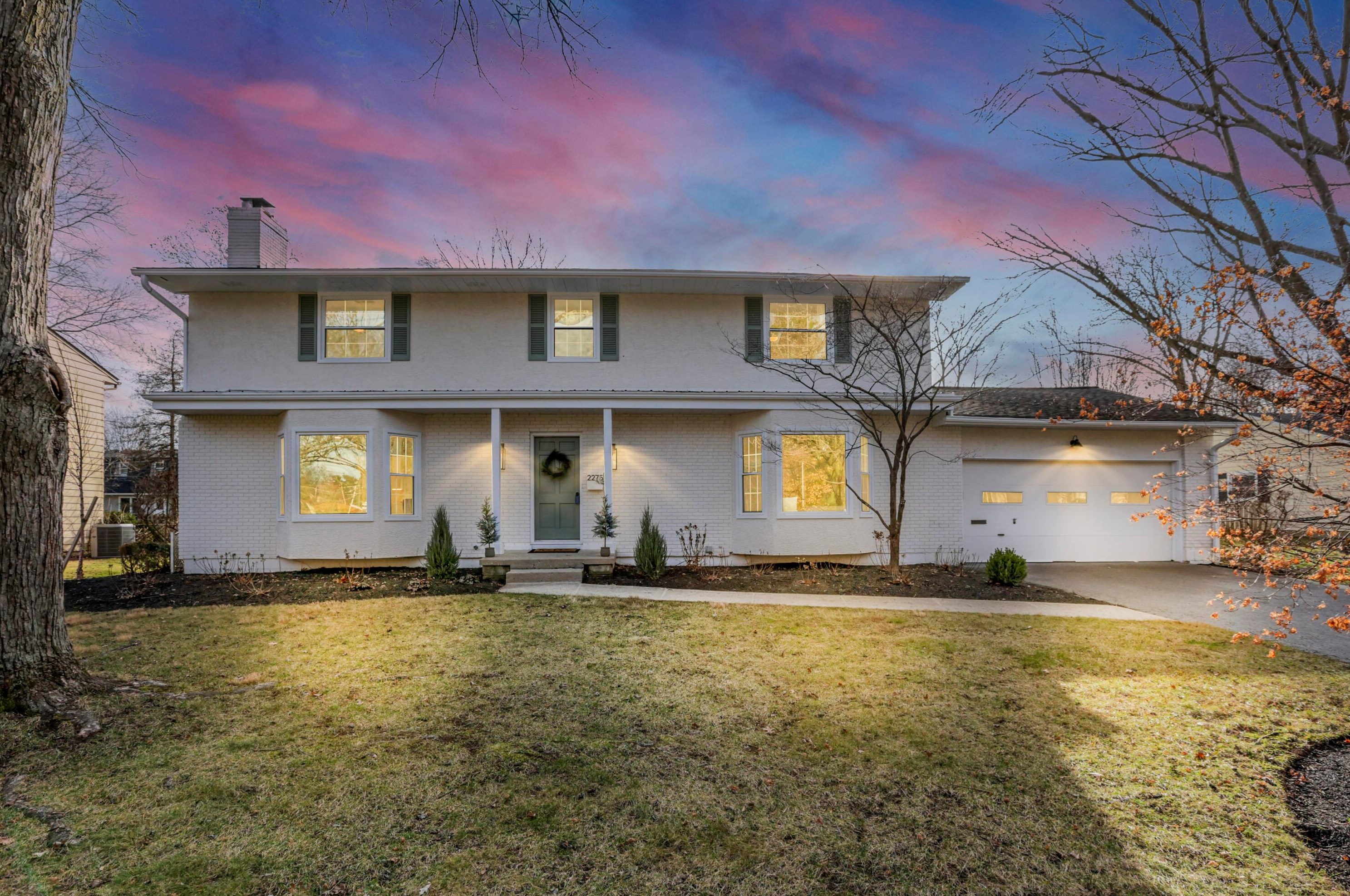 2275 Haverford Rd, Columbus OH  43220-4317 exterior