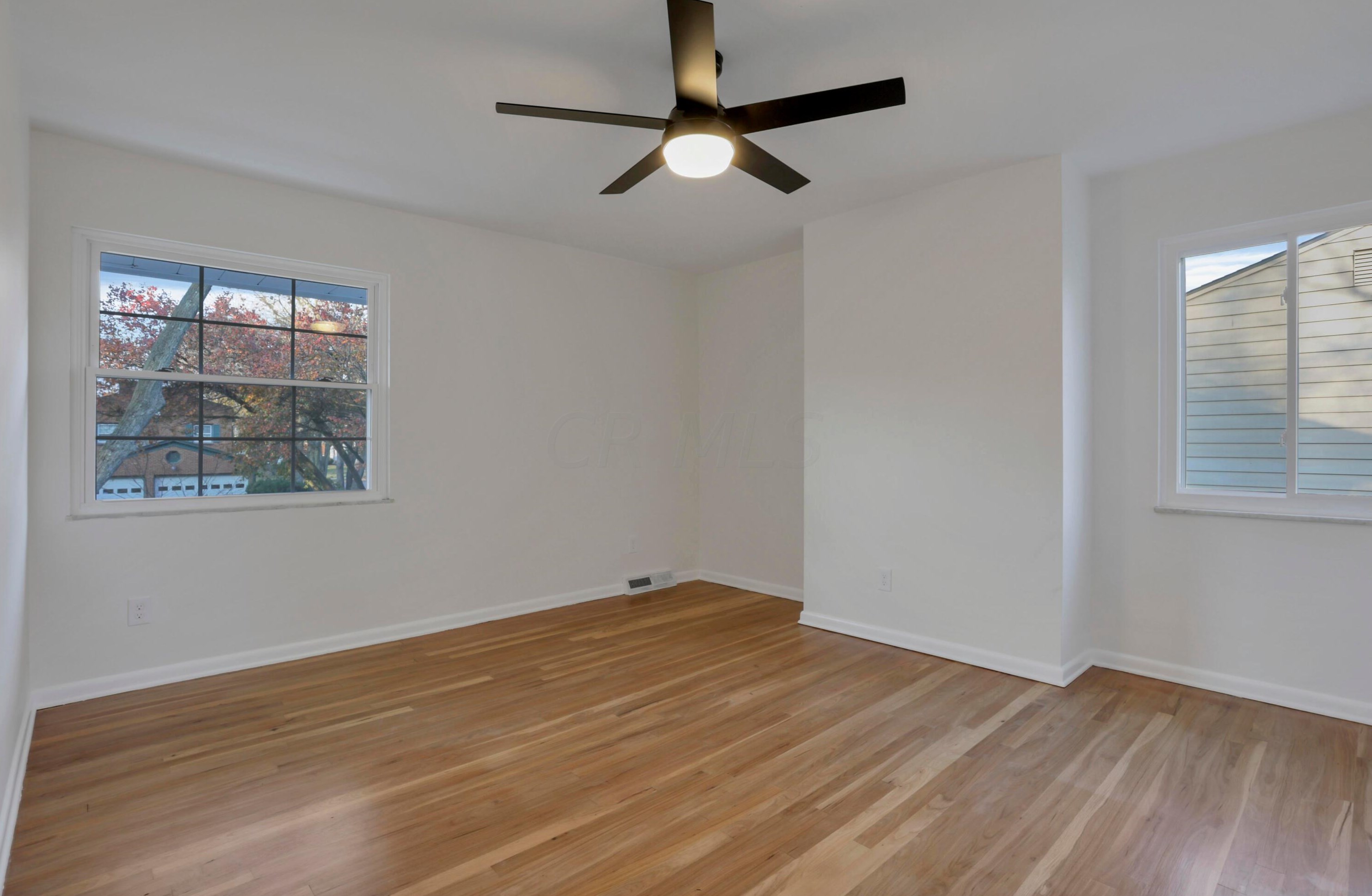 2275 Haverford Rd, Columbus OH  43220-4317 exterior