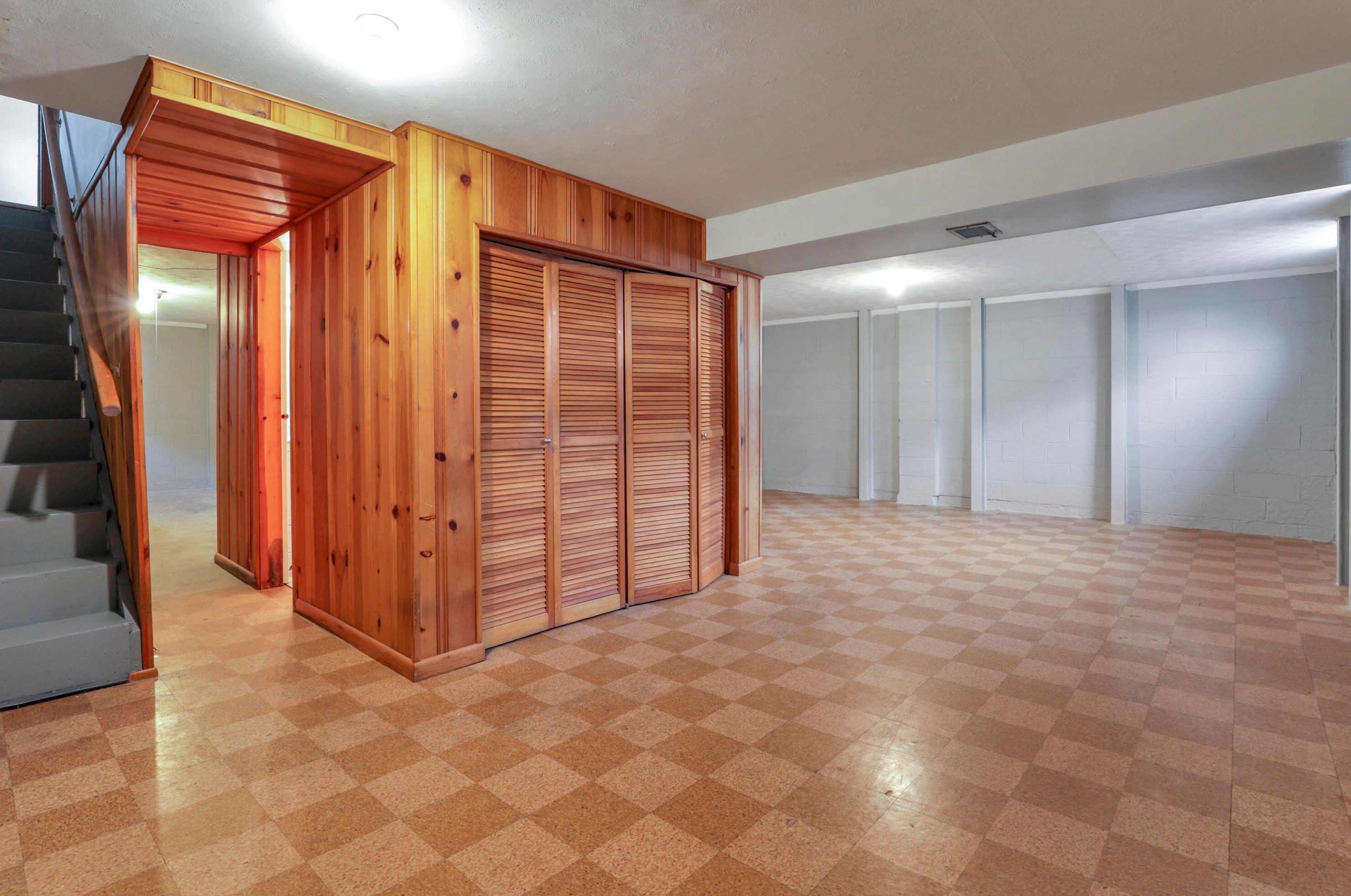 1840 Woodette Rd, Columbus OH 43232-2838 exterior