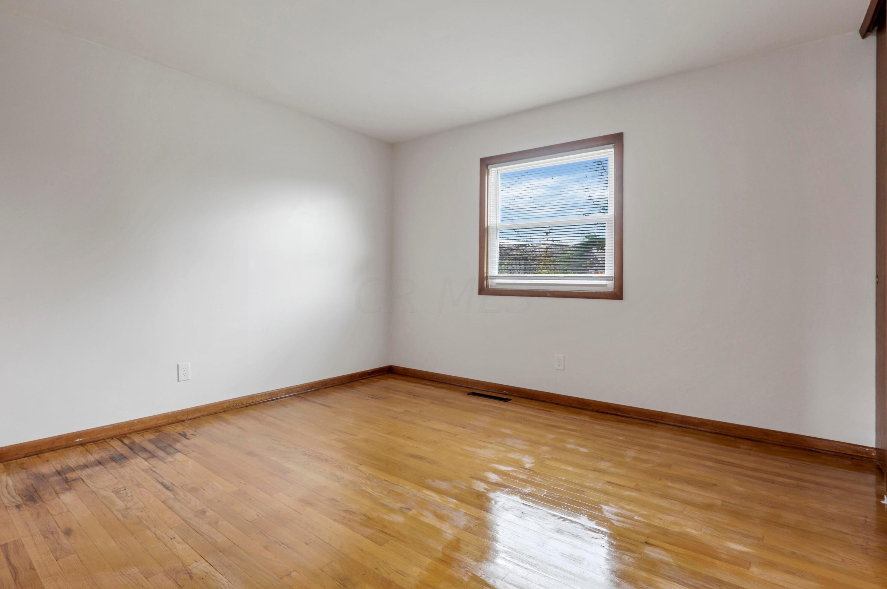 1840 Woodette Rd, Columbus OH 43232-2838 exterior