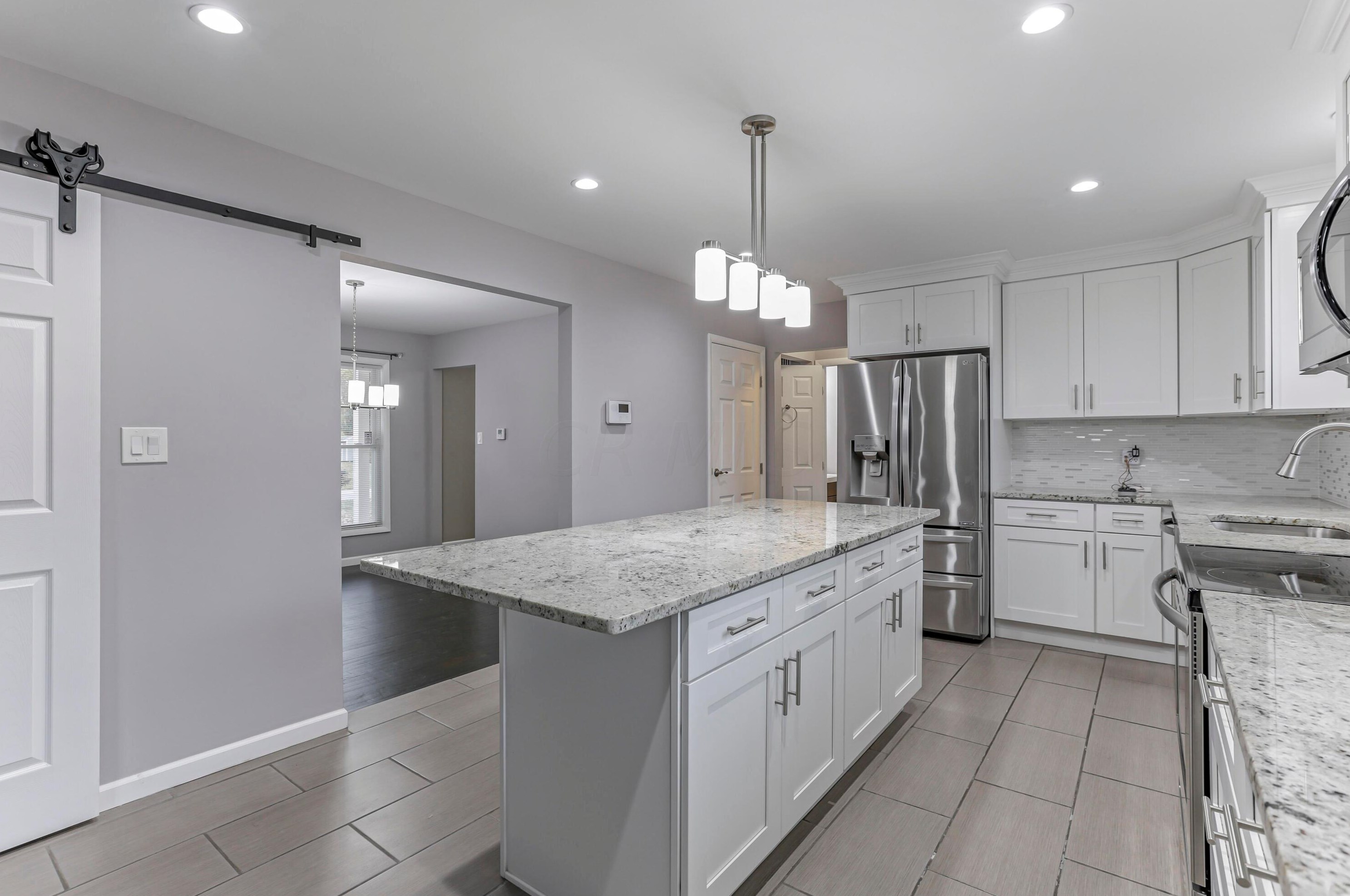 832 Conestoga Dr, Columbus OH 43213-2619 exterior