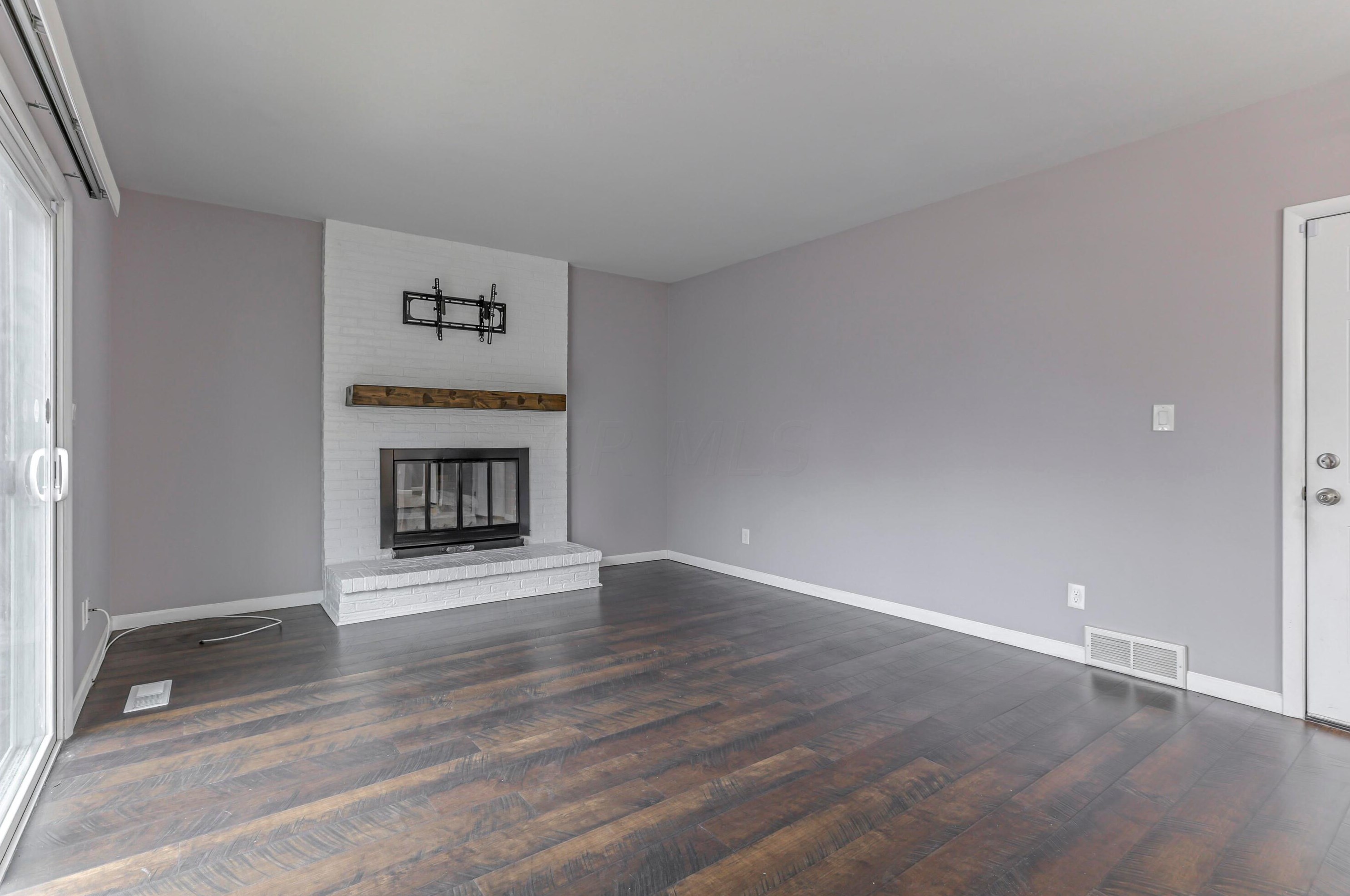 832 Conestoga Dr, Columbus OH 43213-2619 exterior