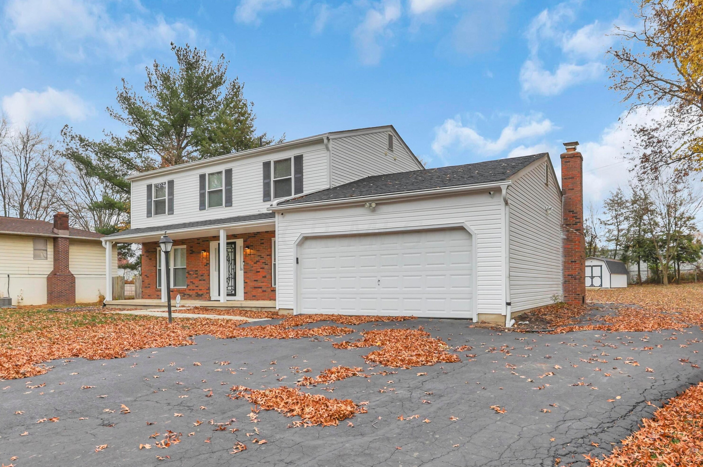 832 Conestoga Dr, Columbus OH 43213-2619 exterior