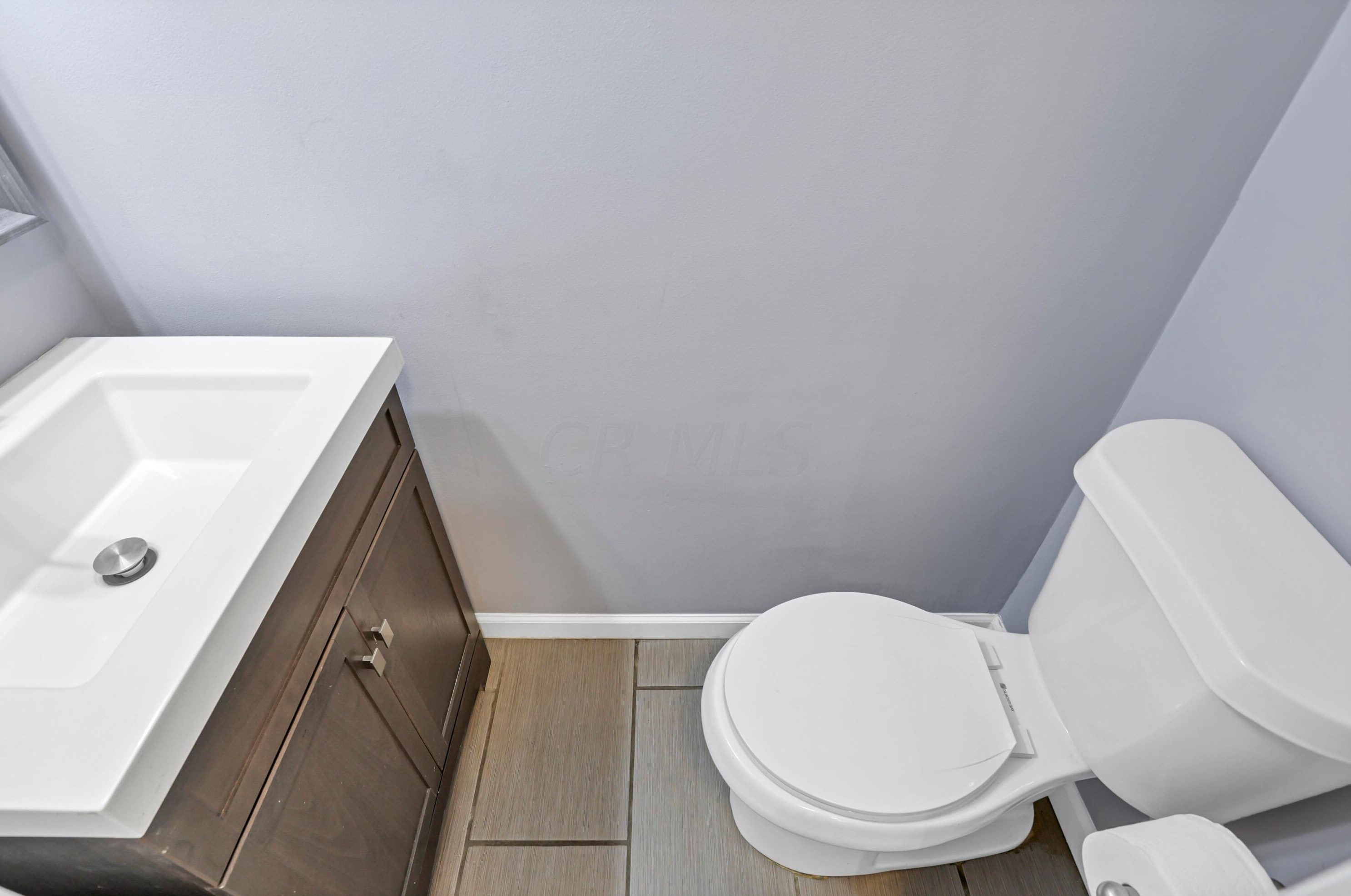 832 Conestoga Dr, Columbus OH 43213-2619 exterior