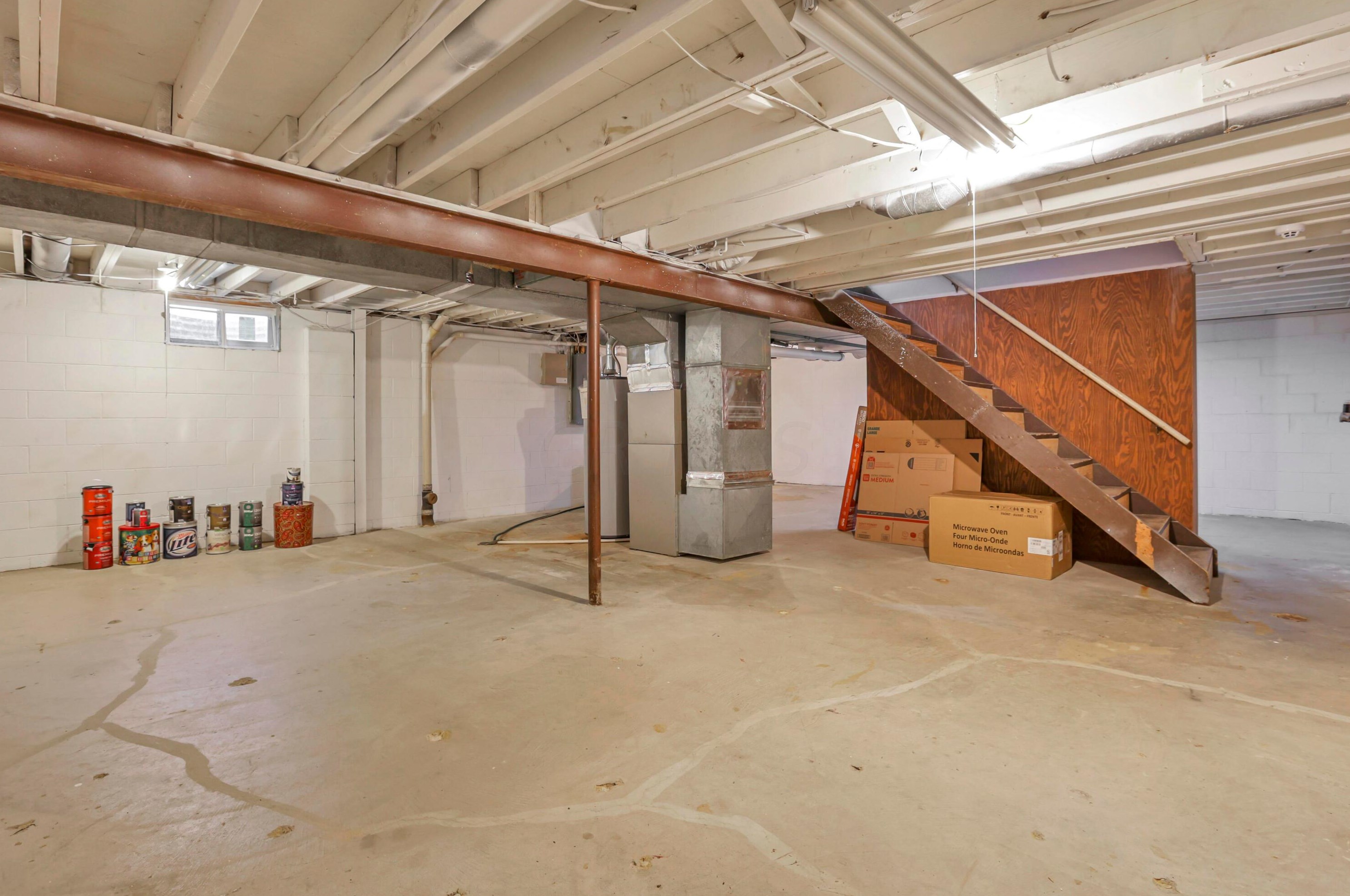 832 Conestoga Dr, Columbus OH 43213-2619 exterior