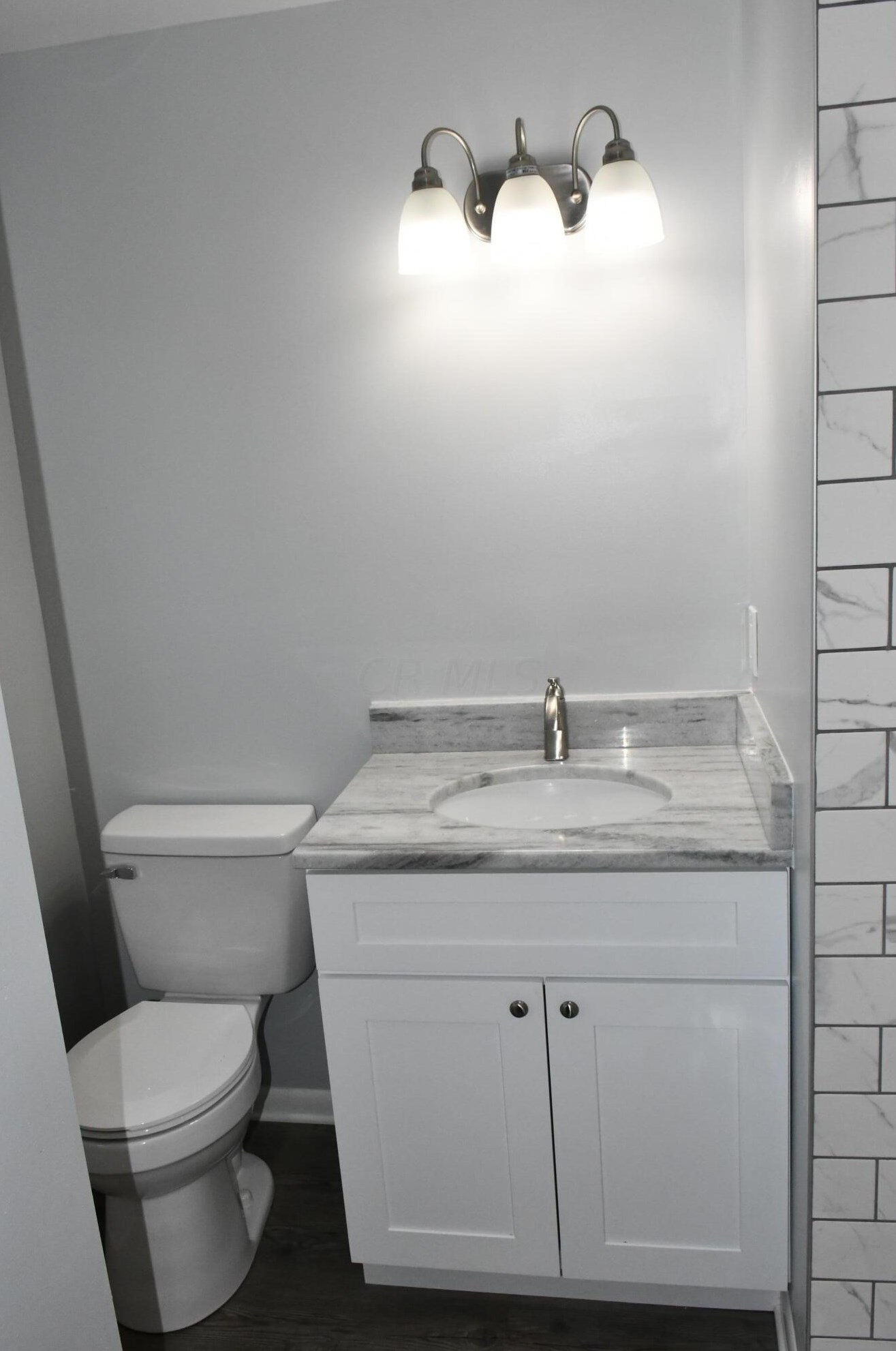 3042 Trentwood Rd, Columbus OH 43221-2351 exterior