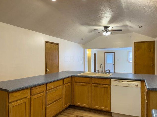 224 Reynolds St, Urbana OH  43078-2033 exterior