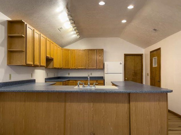 224 Reynolds St, Urbana OH  43078-2033 exterior