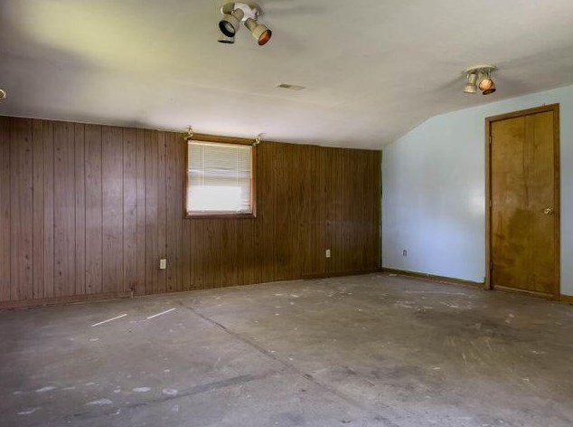 224 Reynolds St, Urbana OH  43078-2033 exterior