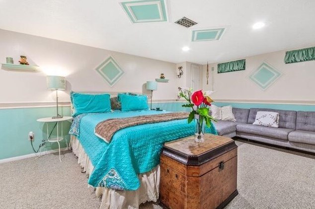 5558 Driftwood Rd, Columbus OH 43229-4459 exterior