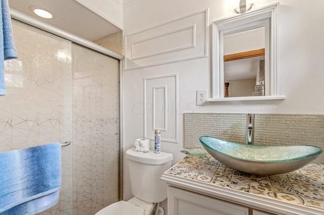 5558 Driftwood Rd, Columbus OH 43229-4459 exterior