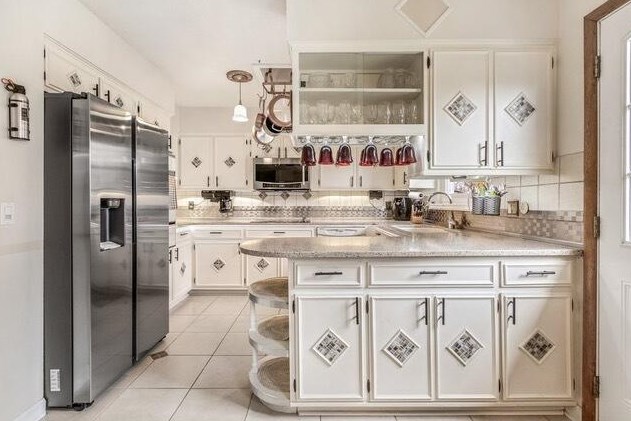 5558 Driftwood Rd, Columbus OH 43229-4459 exterior