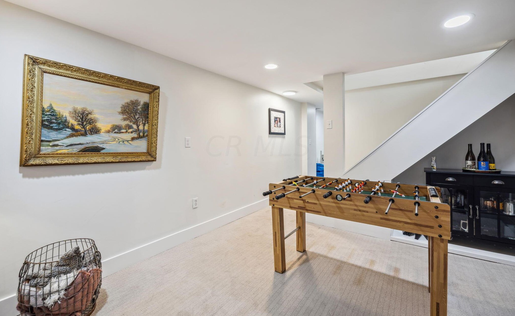 137 Roosevelt Ave, Columbus OH 43209-1160 exterior