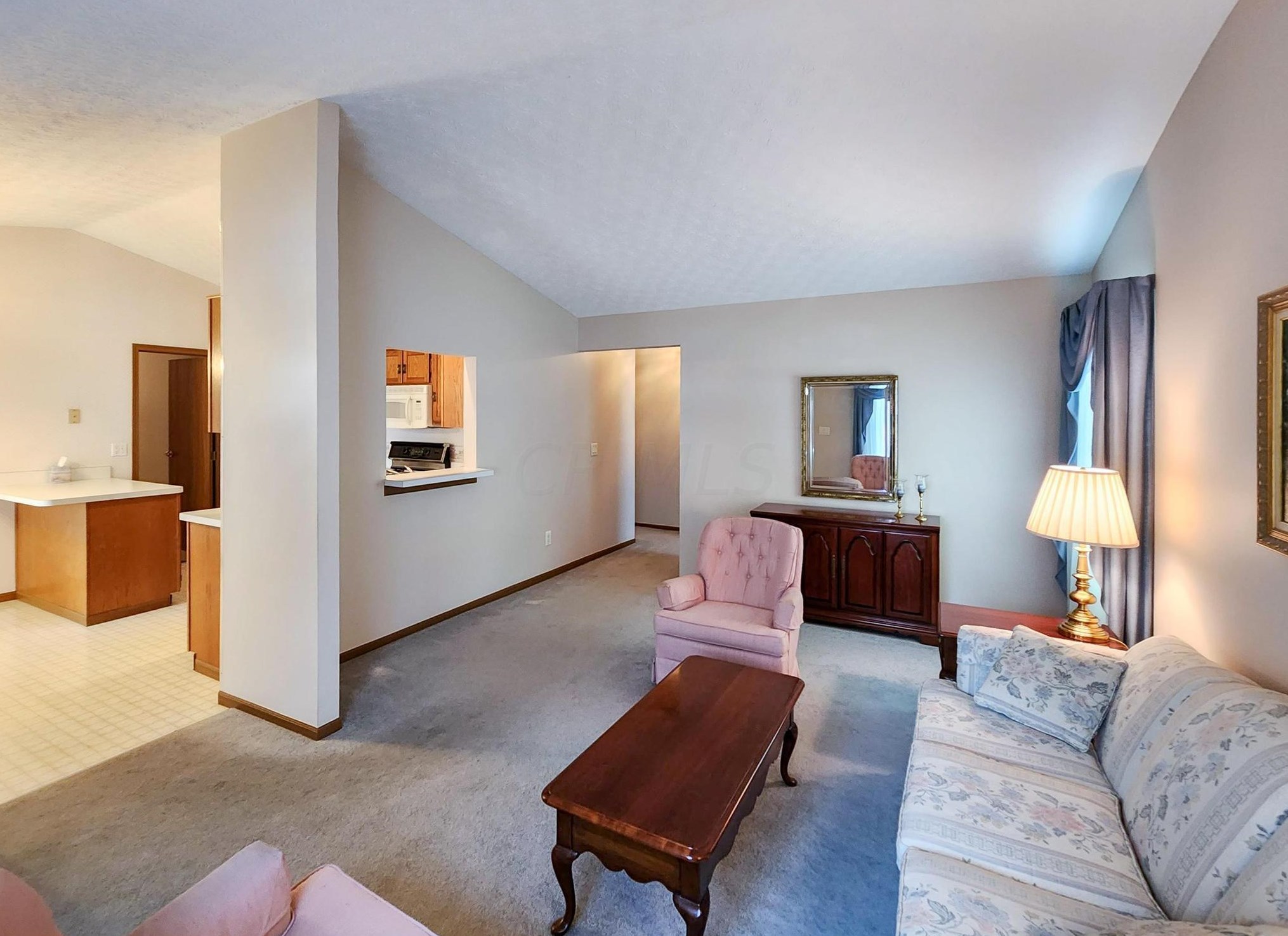 3915 Deer Knl Dr, Columbus OH 43230-4140 exterior