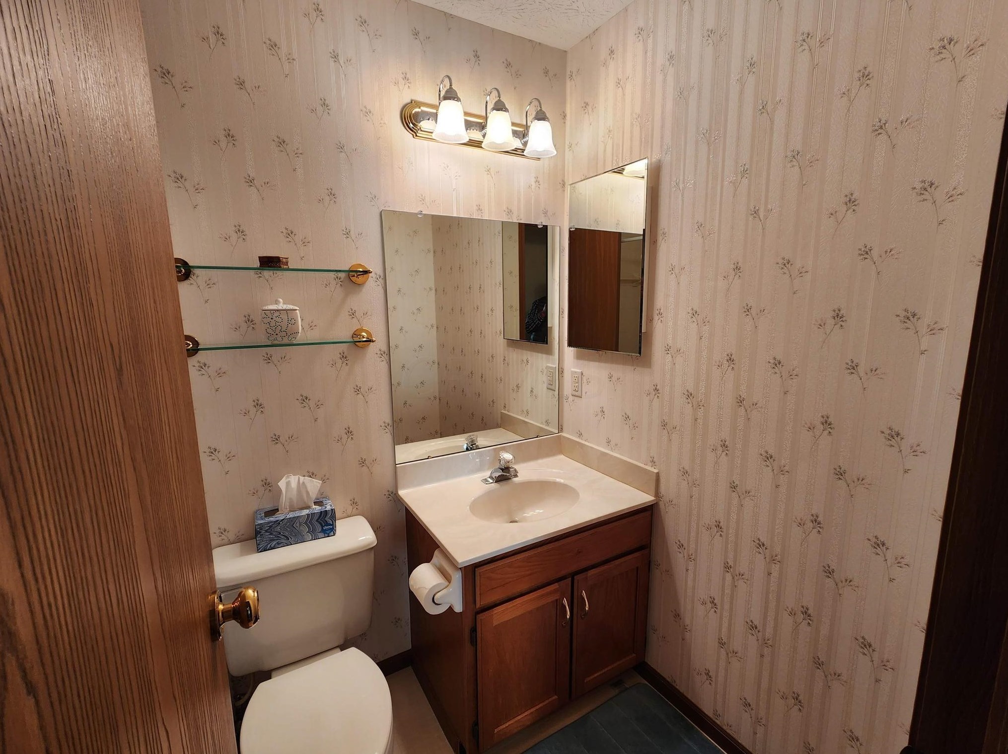 3915 Deer Knl Dr, Columbus OH 43230-4140 exterior