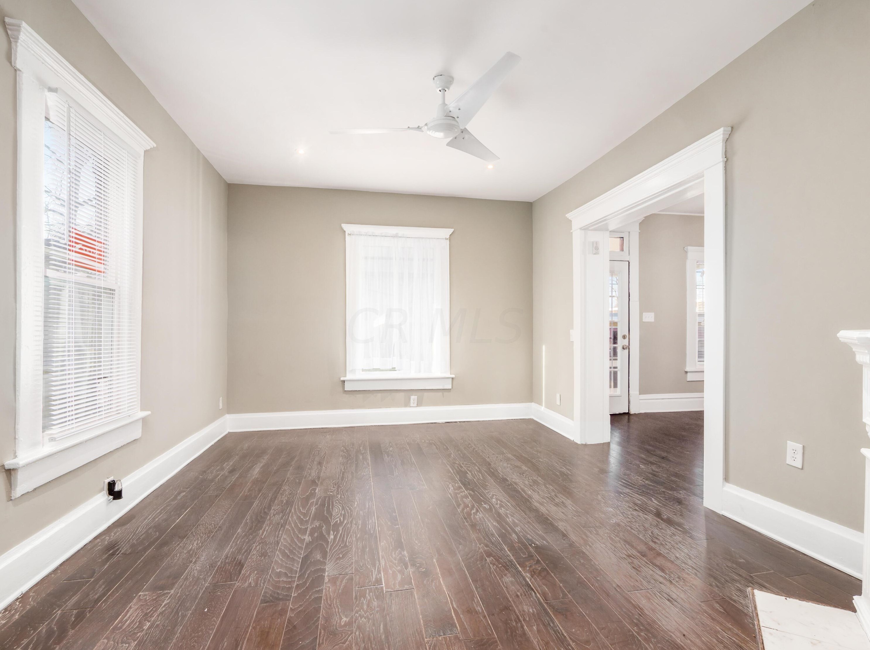 2262 Ridgeway Ave, Columbus OH  43219-2609 exterior