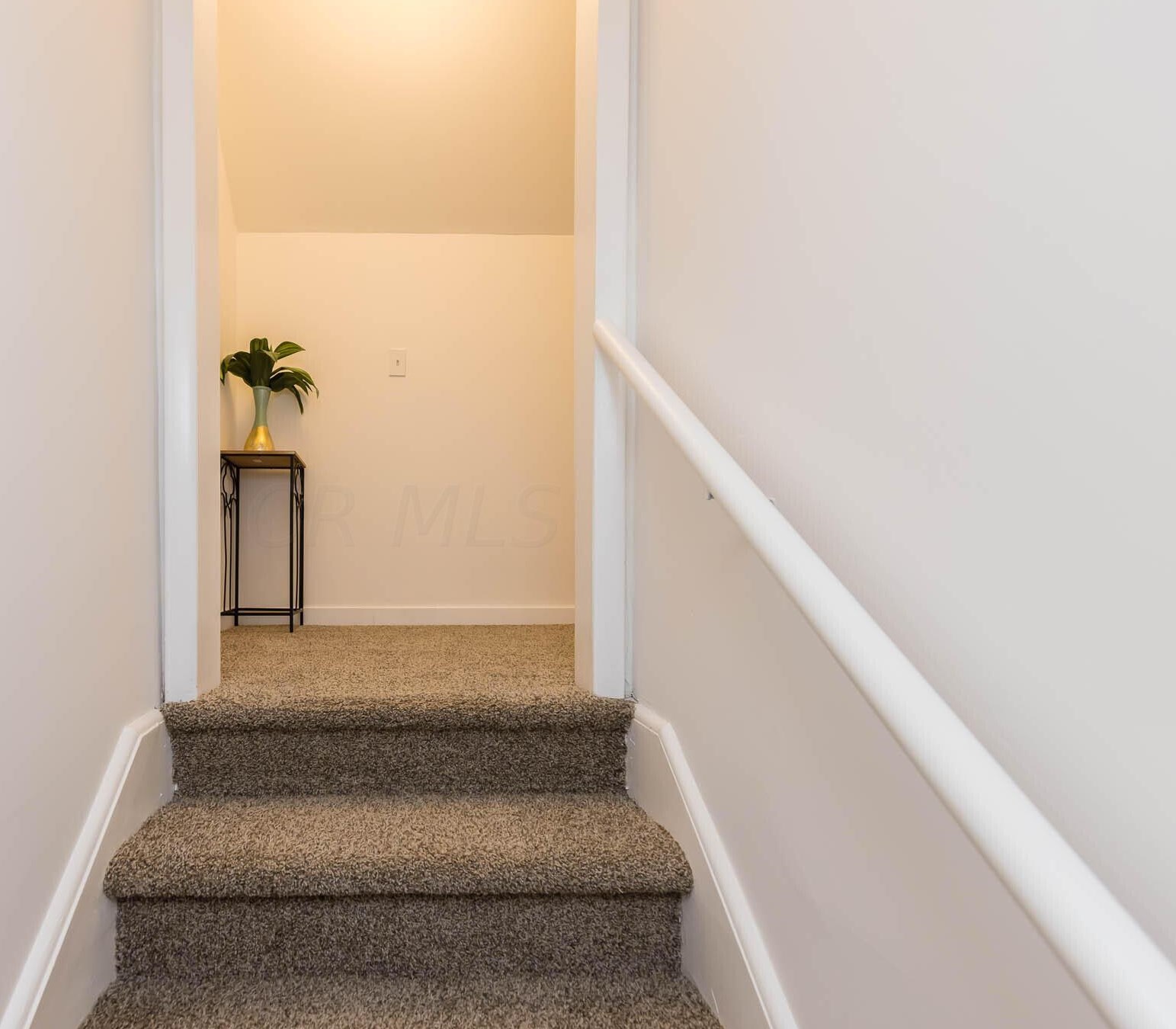 2173 Century Dr, Columbus OH 43211-1919 exterior