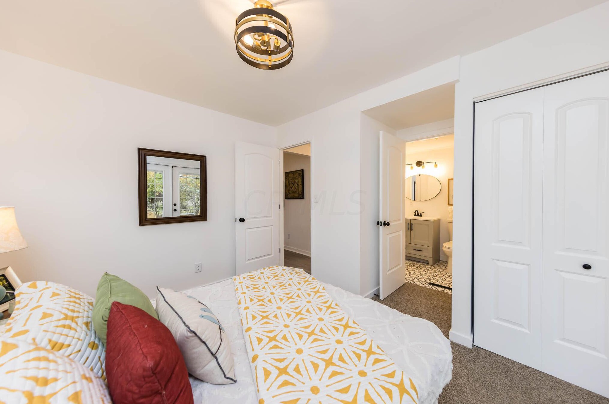 2173 Century Dr, Columbus OH 43211-1919 exterior