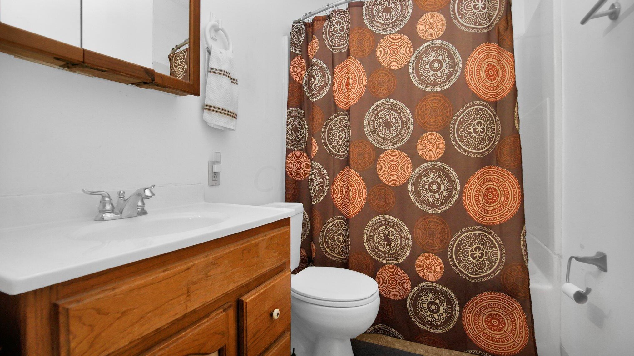 1151 Beechwood Rd, Columbus OH 43227-2008 exterior