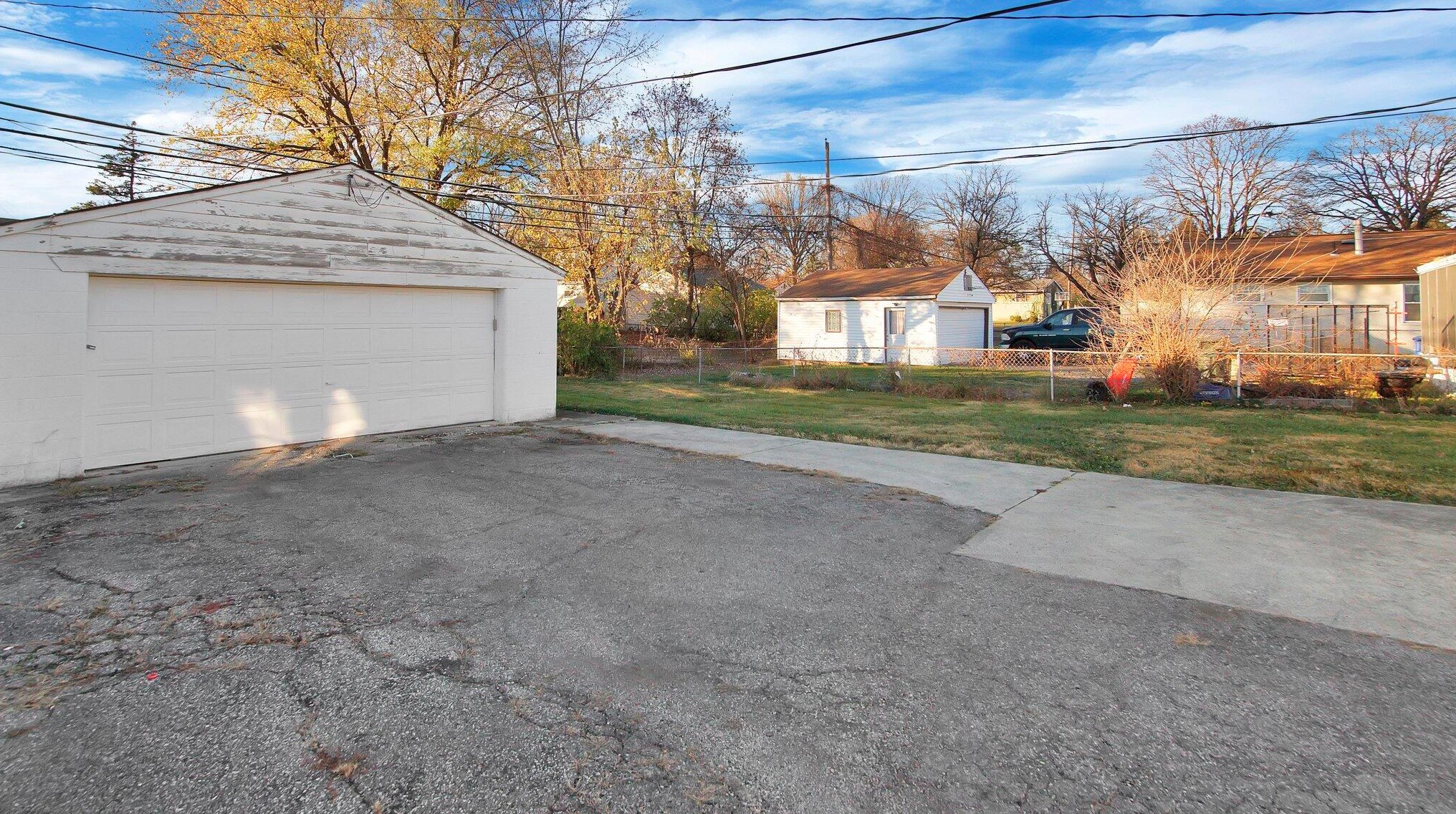 1151 Beechwood Rd, Columbus OH 43227-2008 exterior