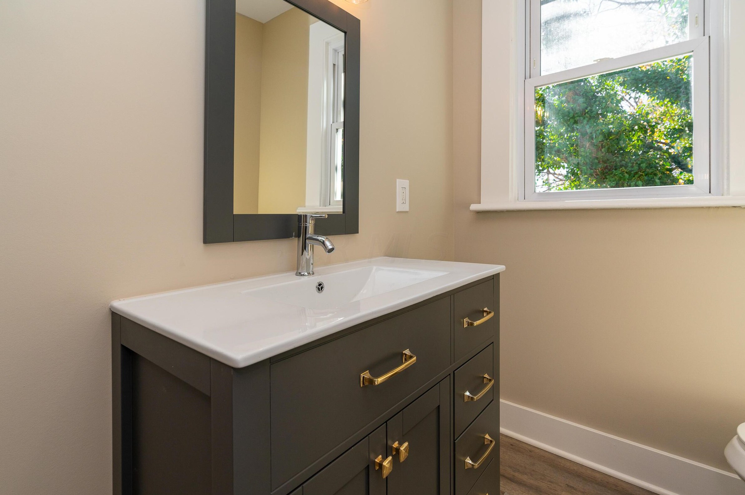 109 Princeton Ave, Columbus OH  43222-1139 exterior