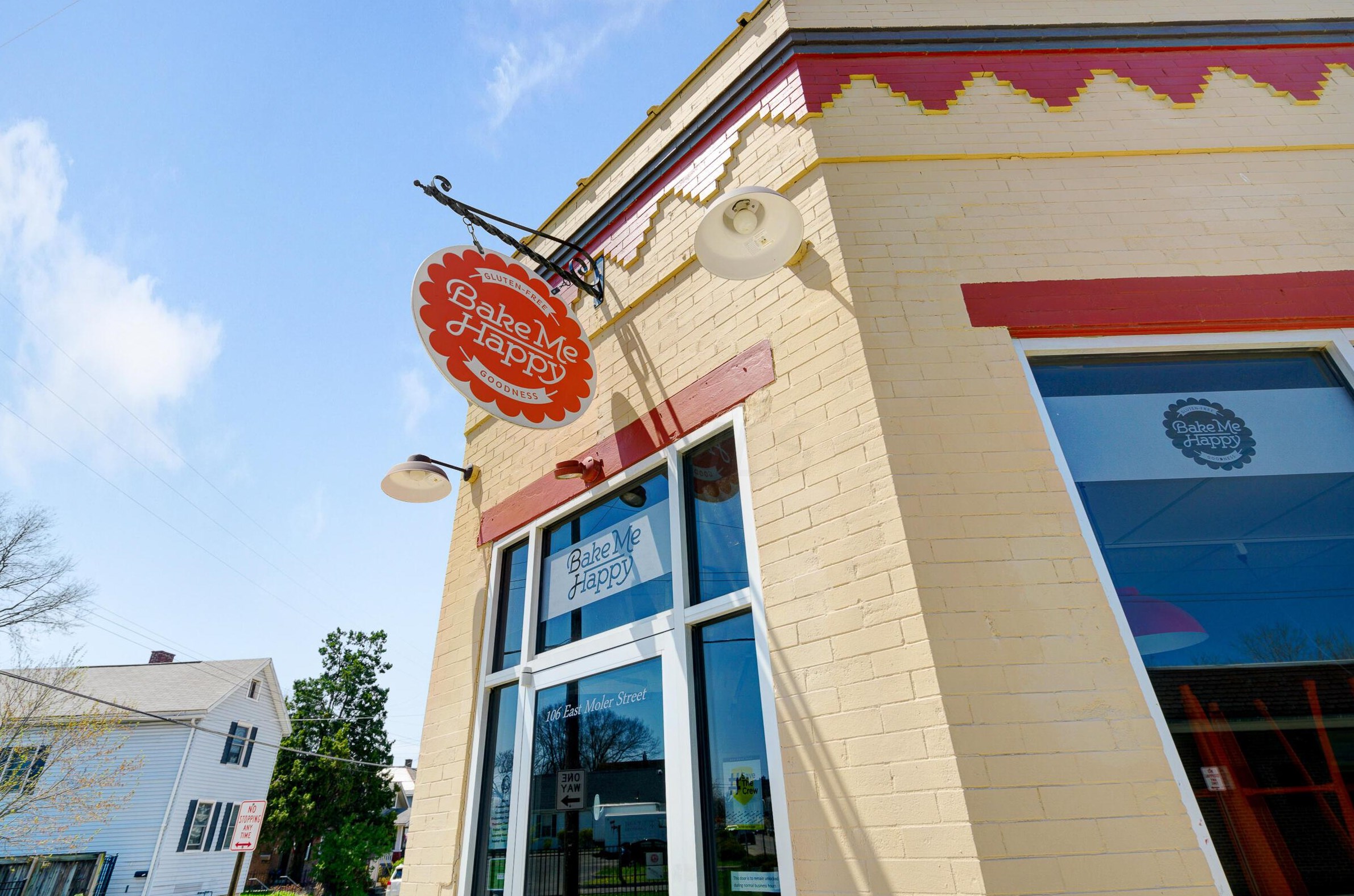 221 Morrill Ave, Columbus OH 43207-1110 exterior