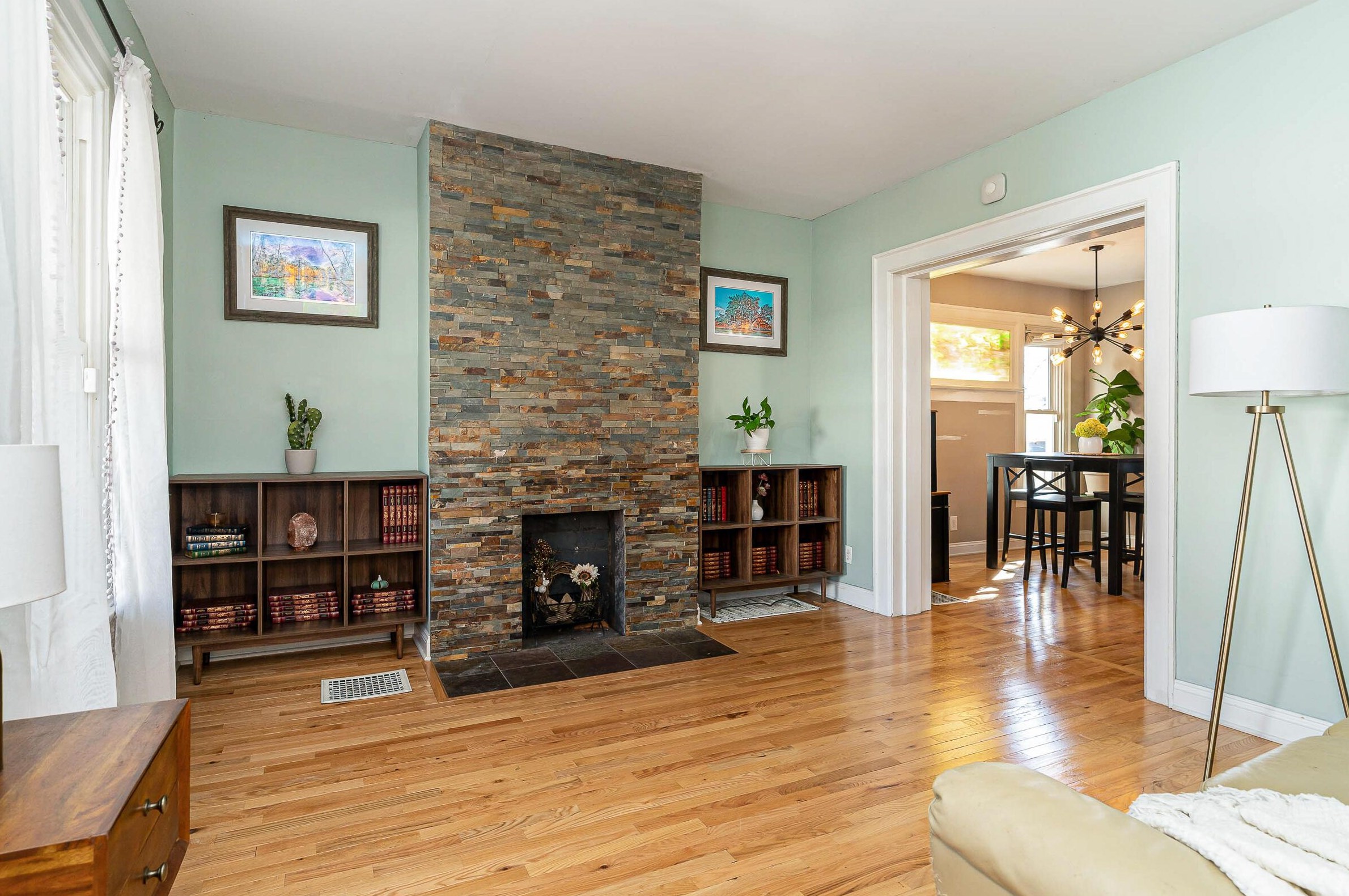 221 Morrill Ave, Columbus OH 43207-1110 exterior