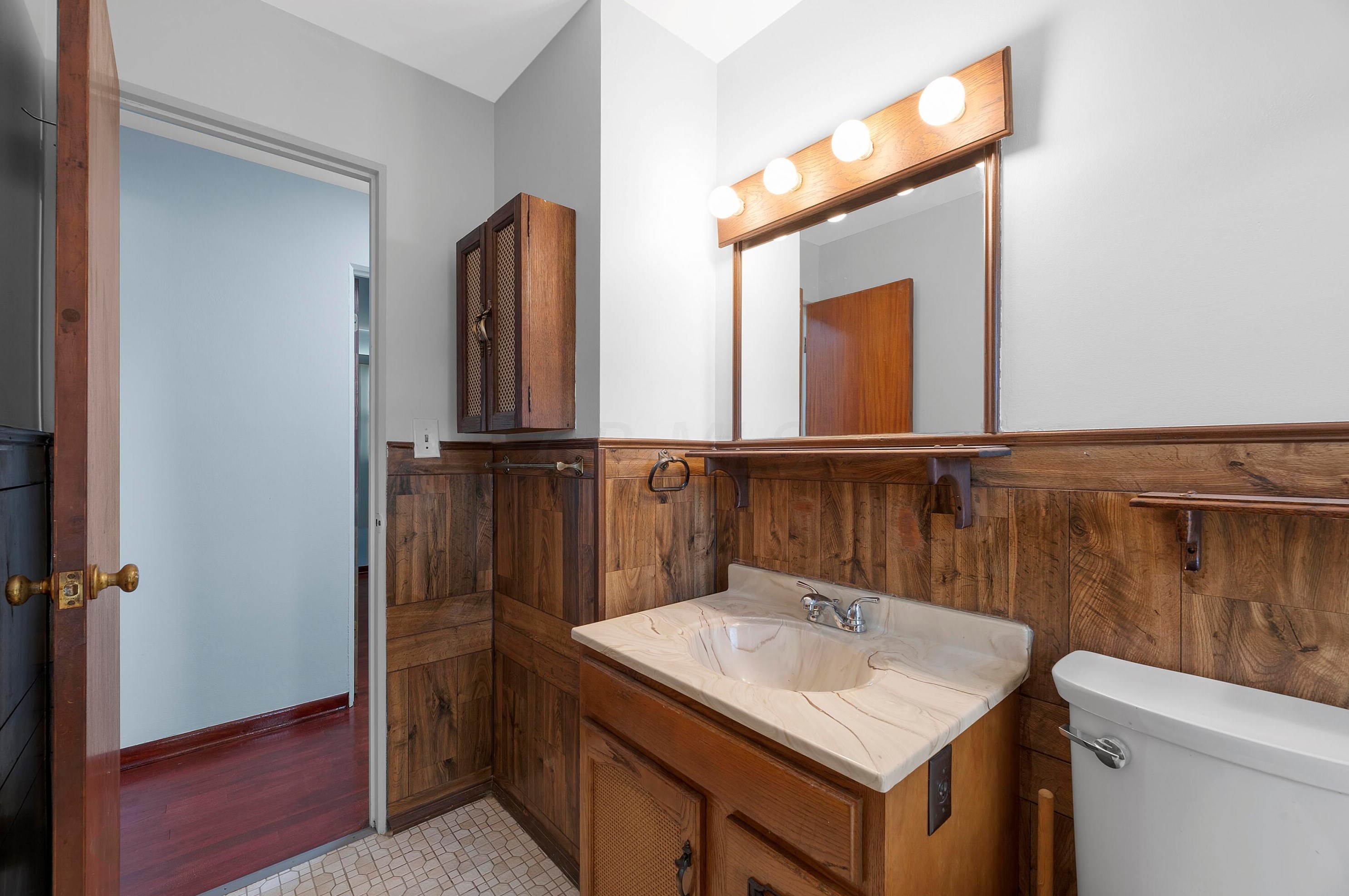 791 Ashburton Rd, Columbus OH  43227-1027 exterior