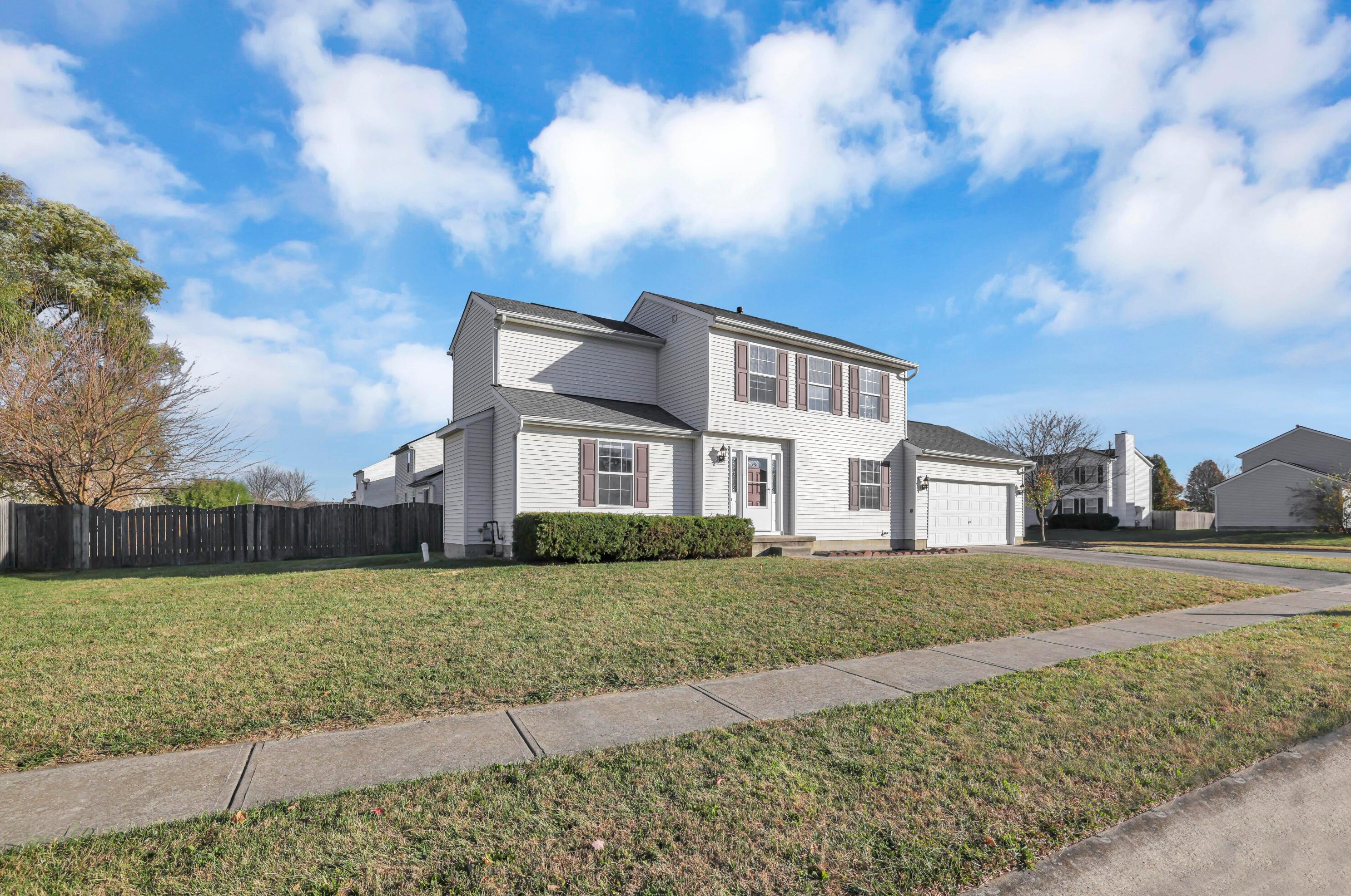 6342 Whims Rd, Cnl Wnchstr OH  43110-8577 exterior