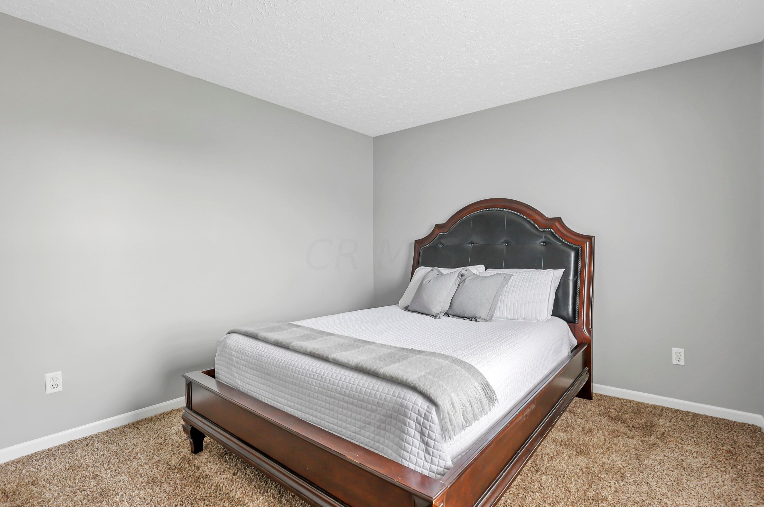 6342 Whims Rd, Cnl Wnchstr OH  43110-8577 exterior