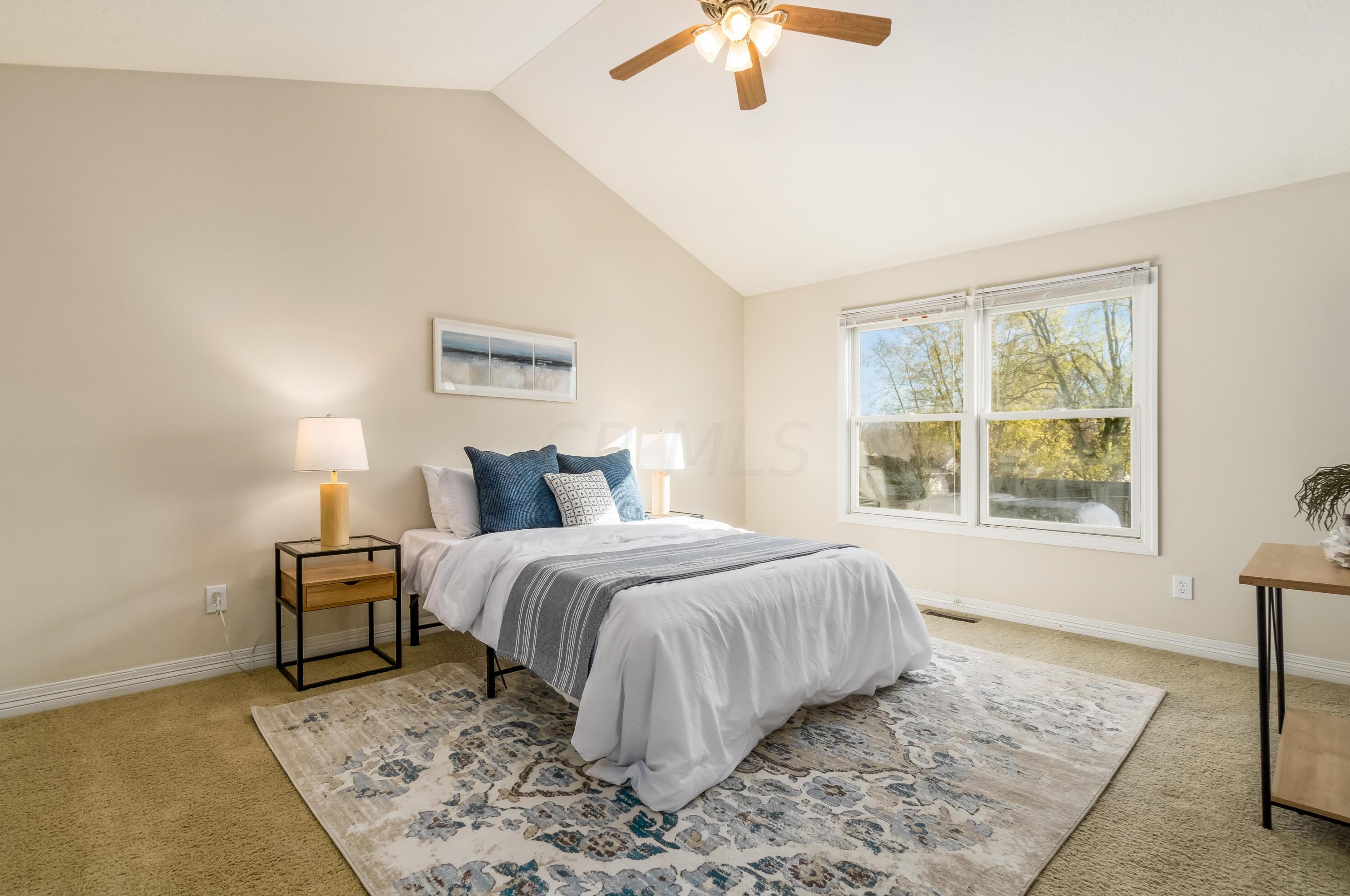 2833 Gablewood Dr, Columbus OH 43219-5030 exterior