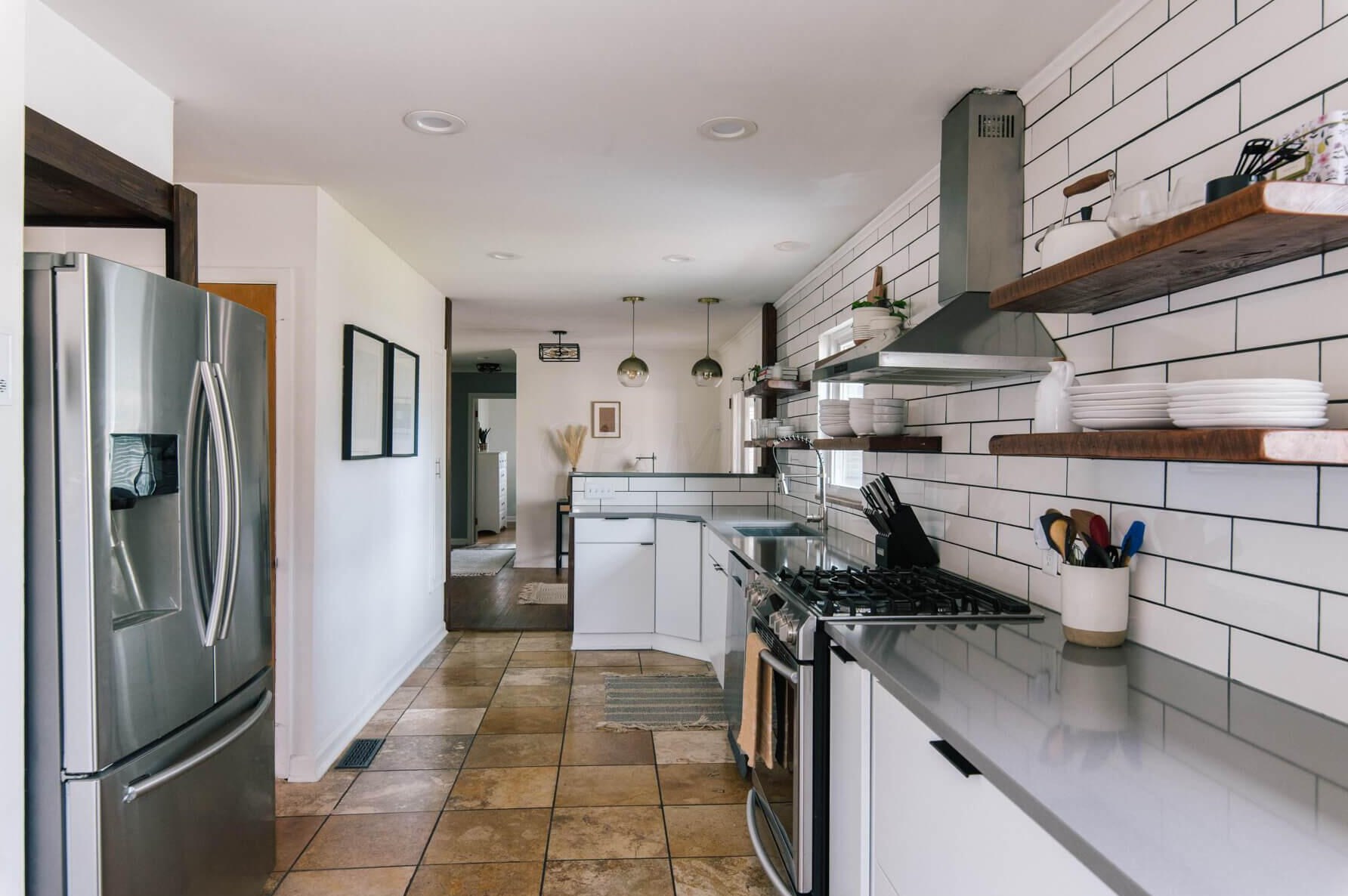 2852 Berwick Blvd, Columbus OH  43209-3001 exterior