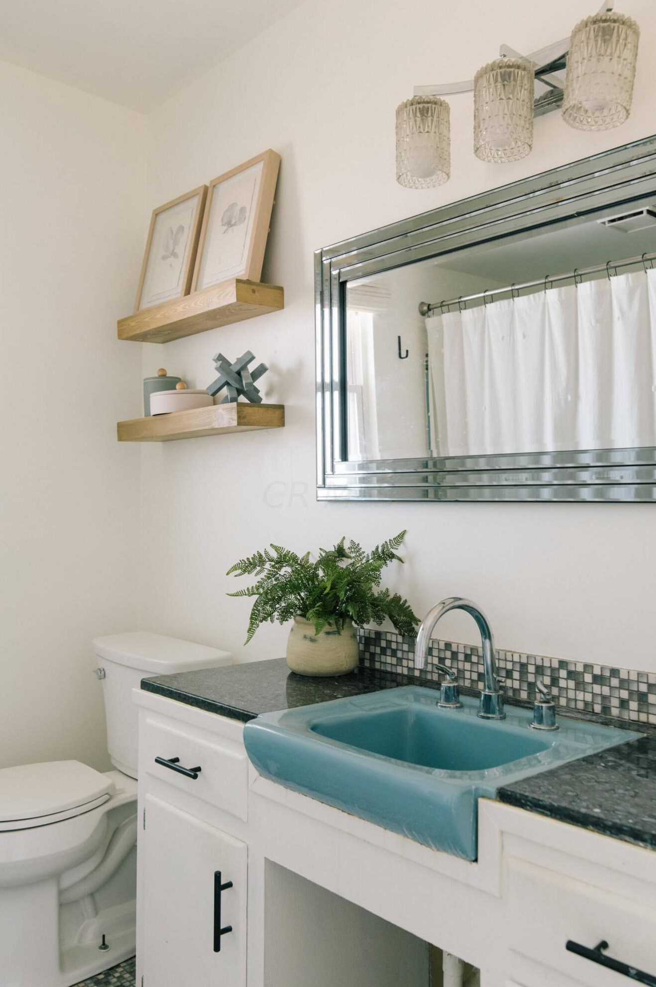 2852 Berwick Blvd, Columbus OH  43209-3001 exterior