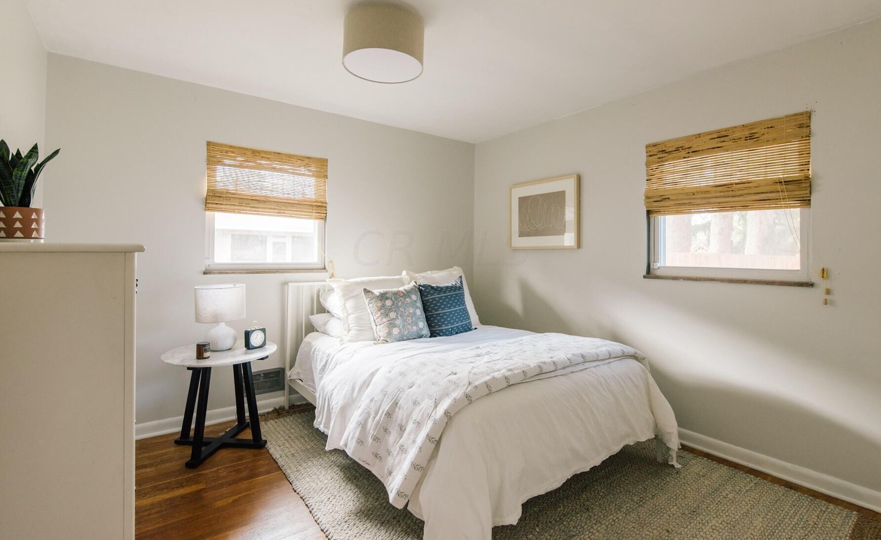 2852 Berwick Blvd, Columbus OH  43209-3001 exterior