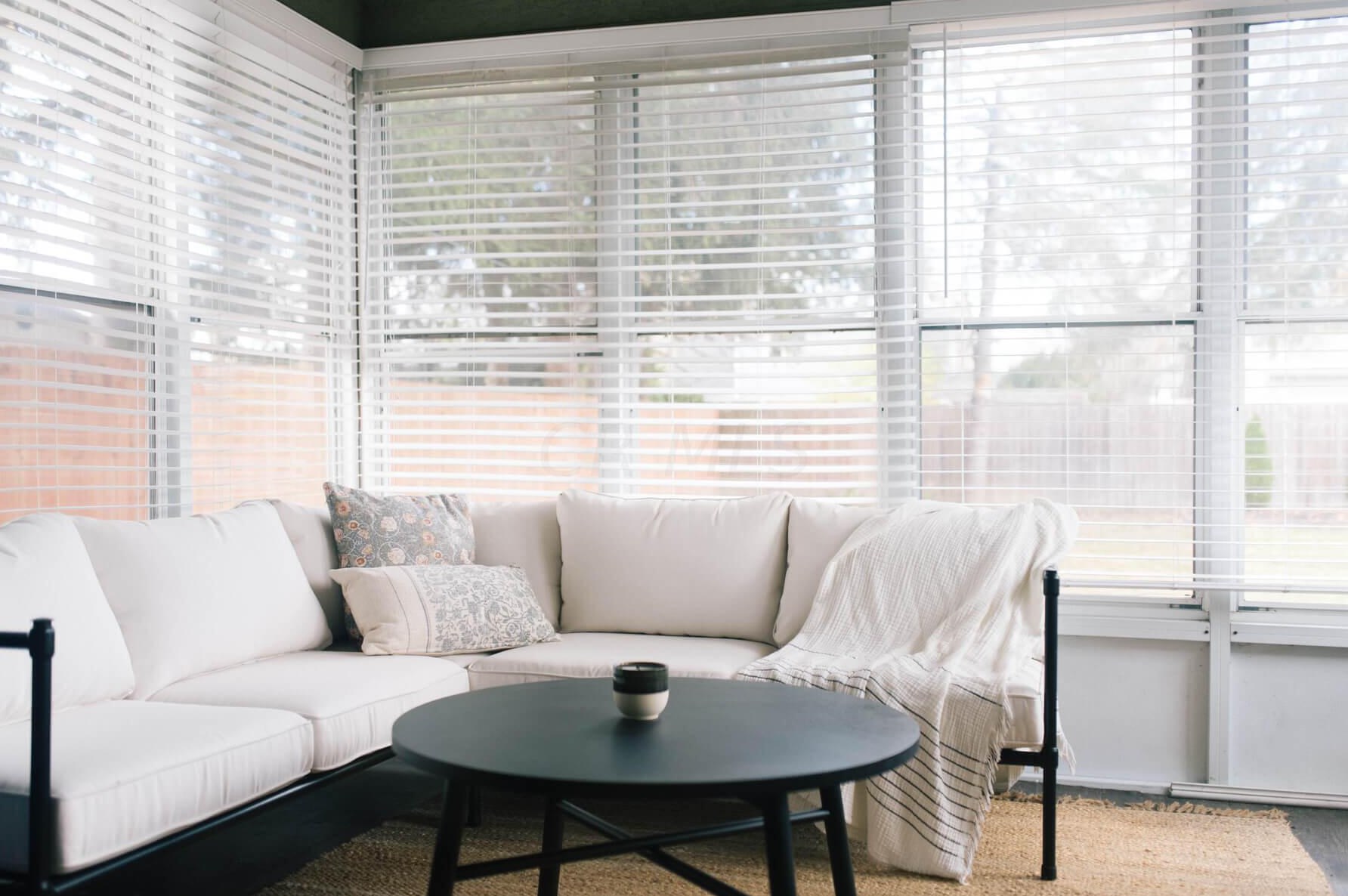 2852 Berwick Blvd, Columbus OH  43209-3001 exterior