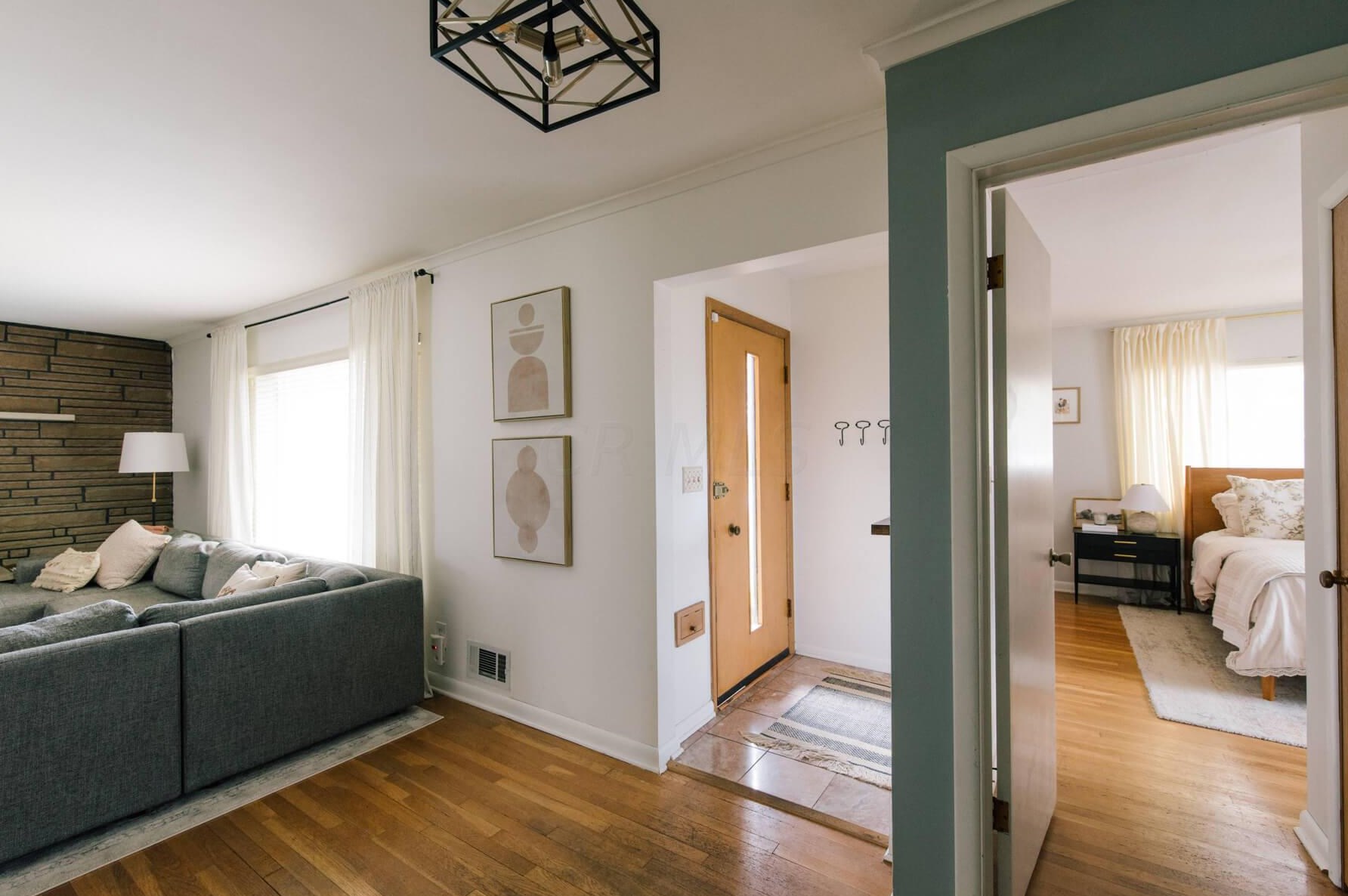 2852 Berwick Blvd, Columbus OH  43209-3001 exterior