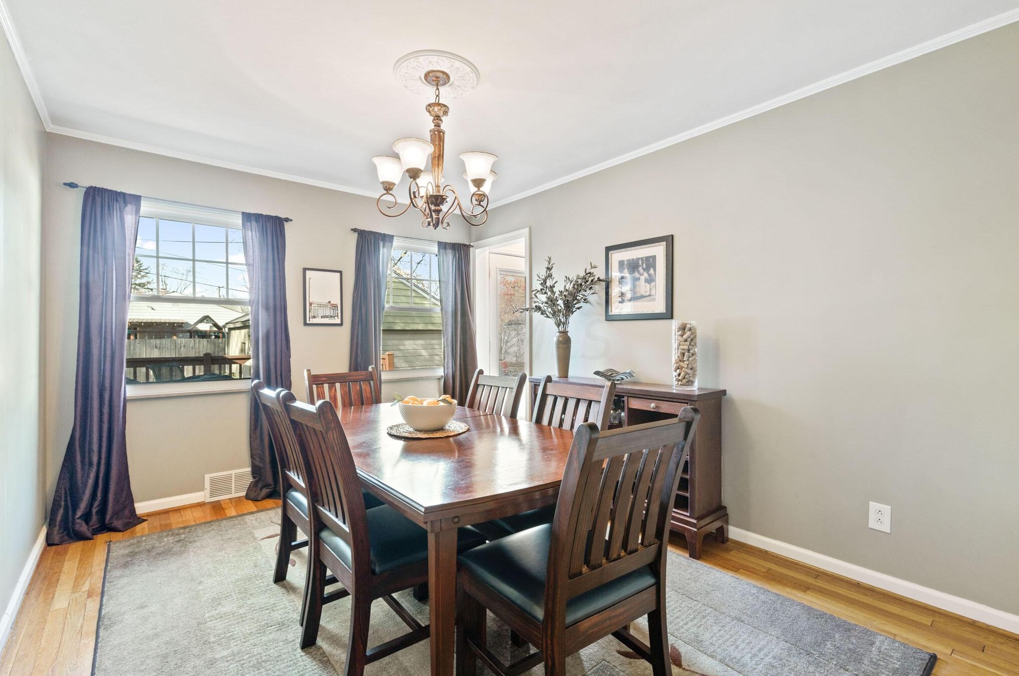 953 Pleasant Ridge Ave, Columbus OH 43209-5416 exterior