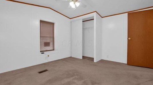 170 Spruce Ridge Dr, Ashville OH  43103-1090 exterior