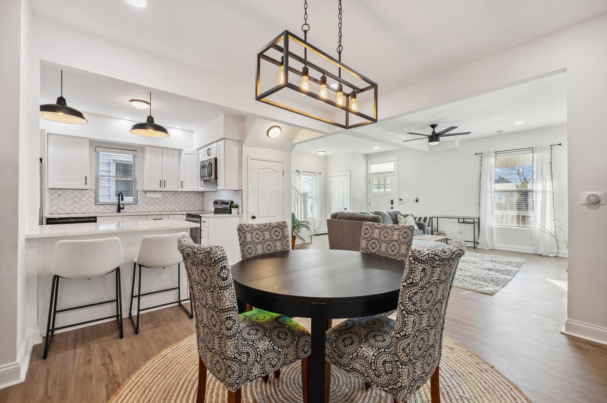 130 Dana Ave, Columbus OH  43222-1329 exterior