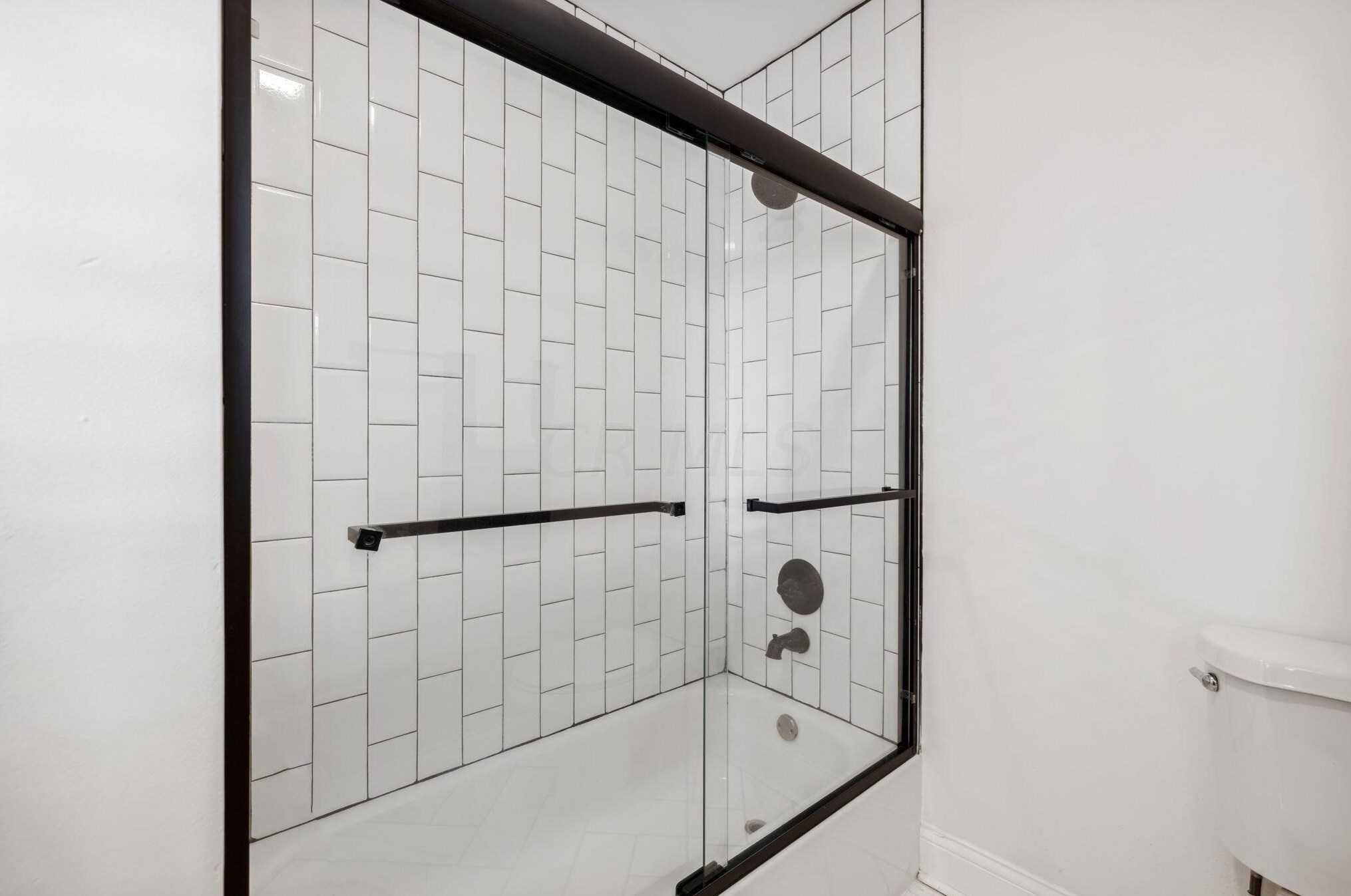 130 Dana Ave, Columbus OH  43222-1329 exterior