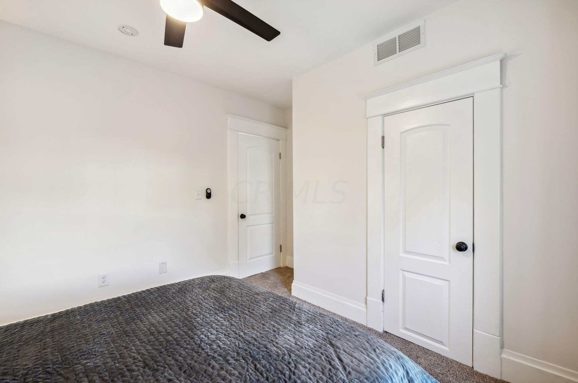 130 Dana Ave, Columbus OH  43222-1329 exterior