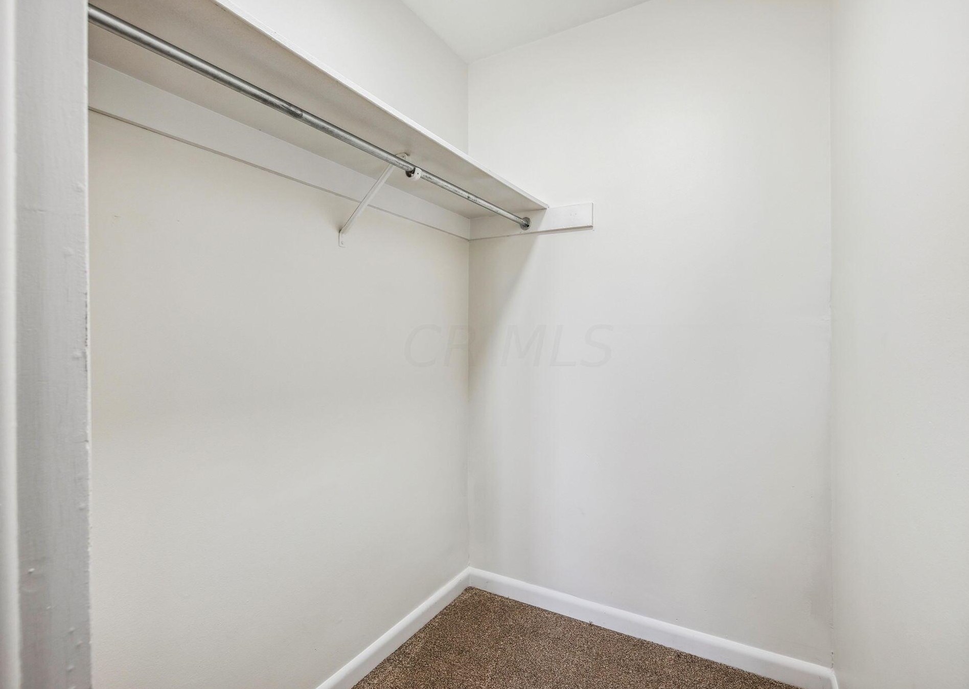 1568 Lafayette Dr, Columbus OH 43220-3867 exterior