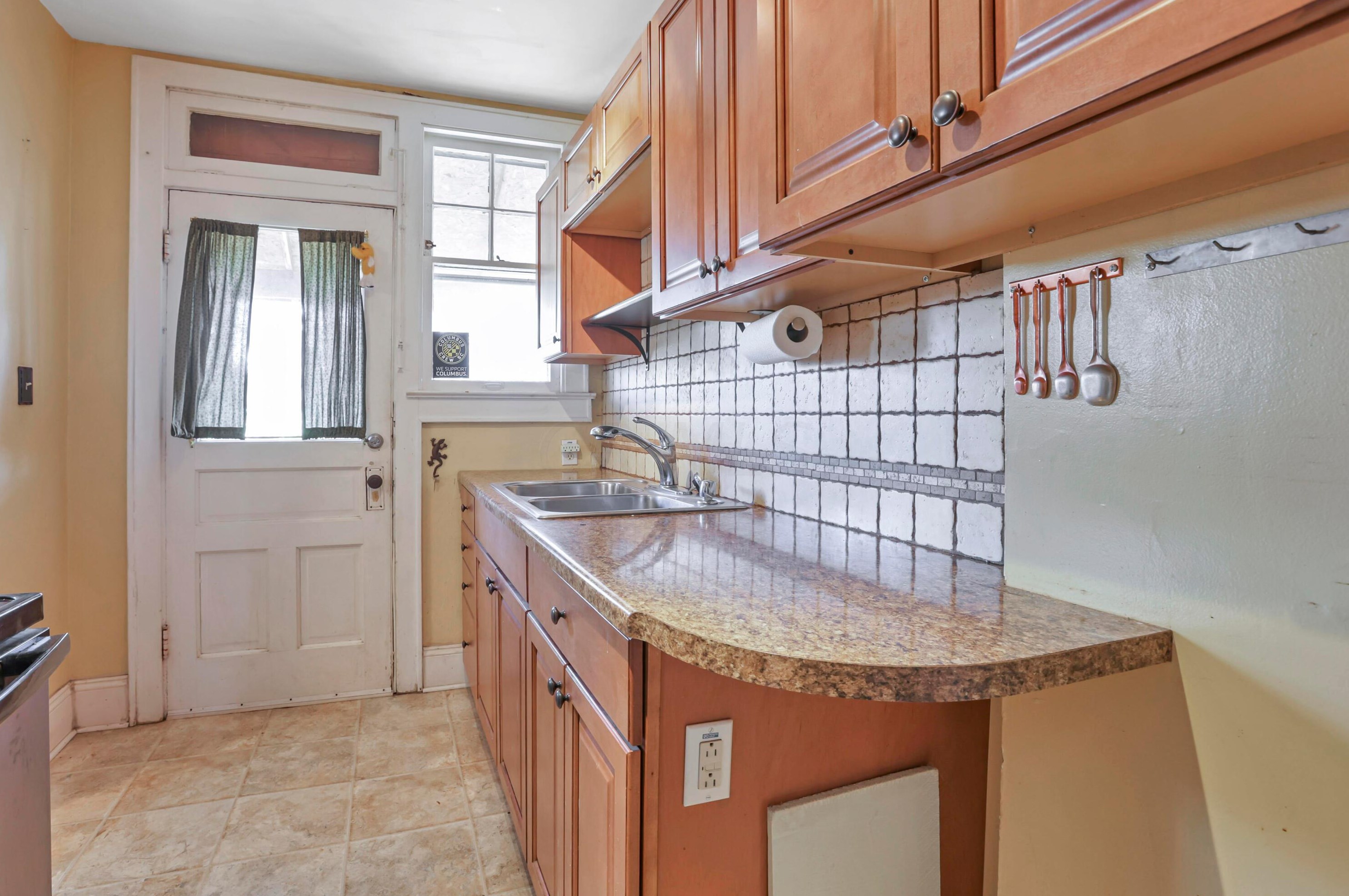 43 Weber Rd, Columbus OH 43202-2234 exterior