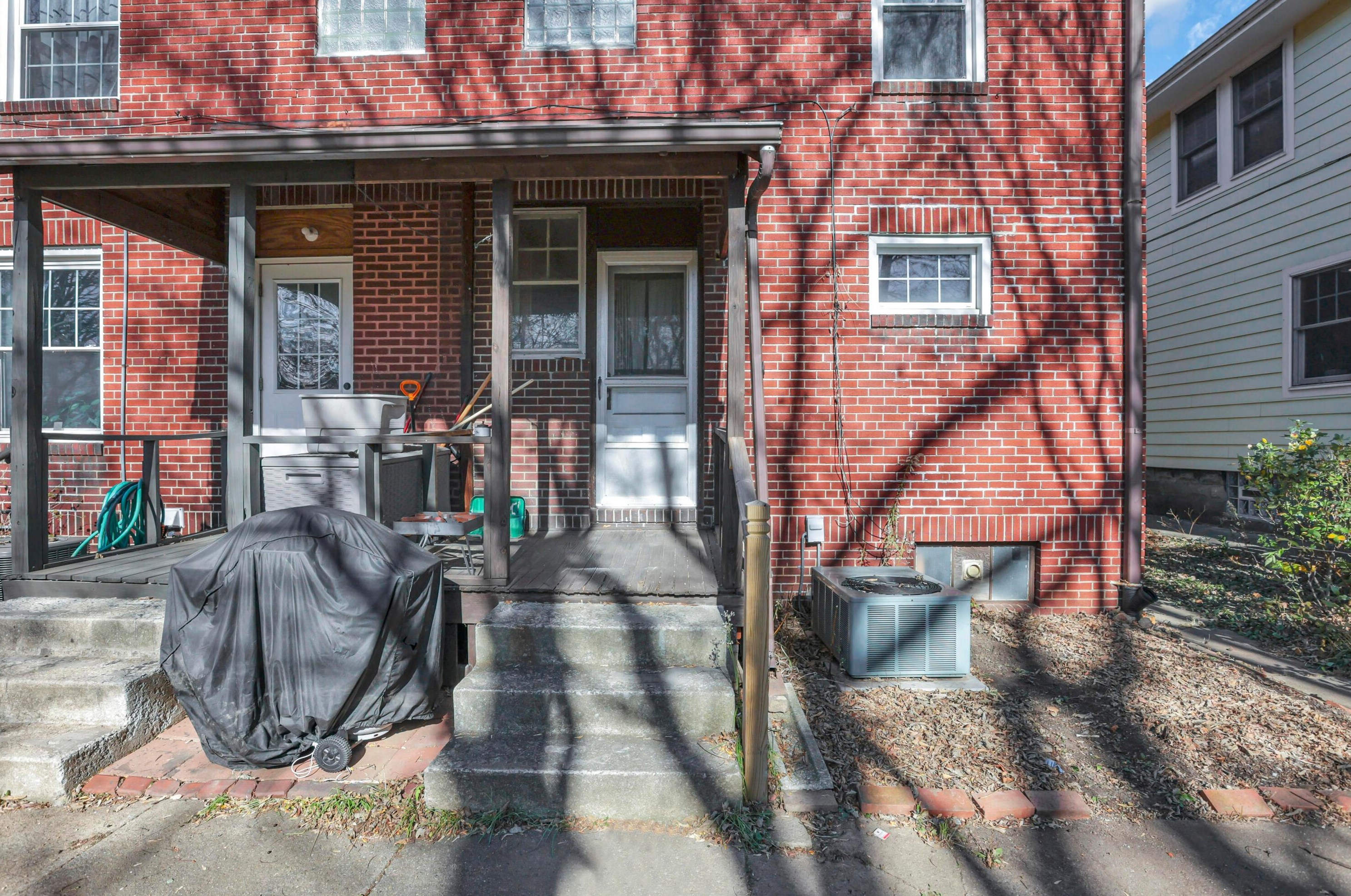 43 Weber Rd, Columbus OH 43202-2234 exterior