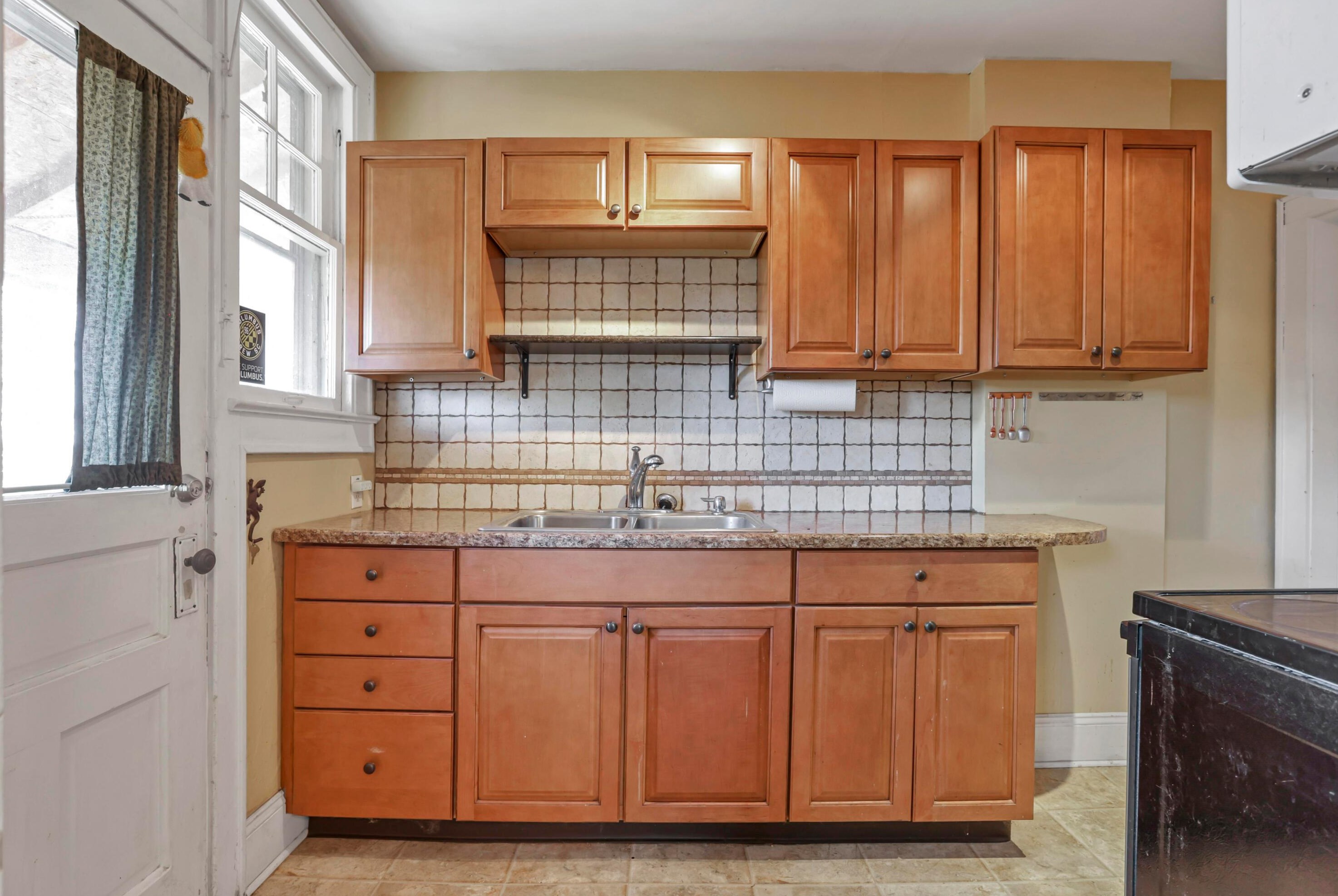 43 Weber Rd, Columbus OH 43202-2234 exterior