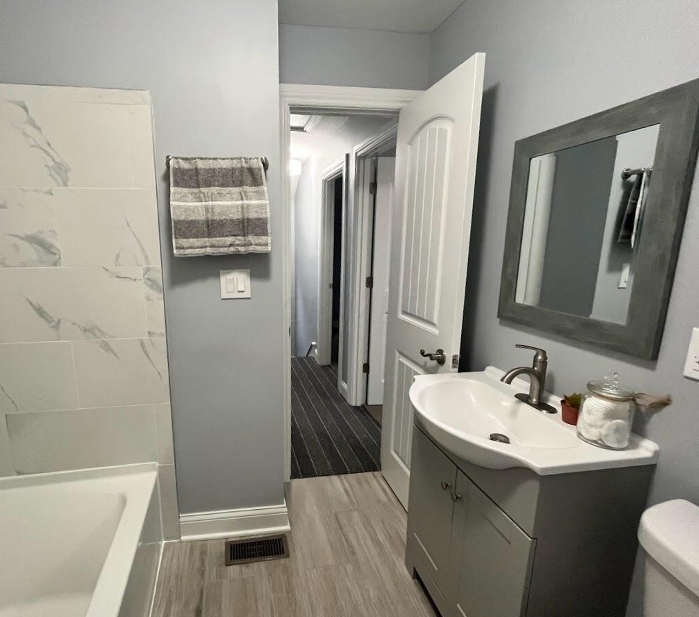 129 Ter Ave, Columbus OH 43204-3789 exterior