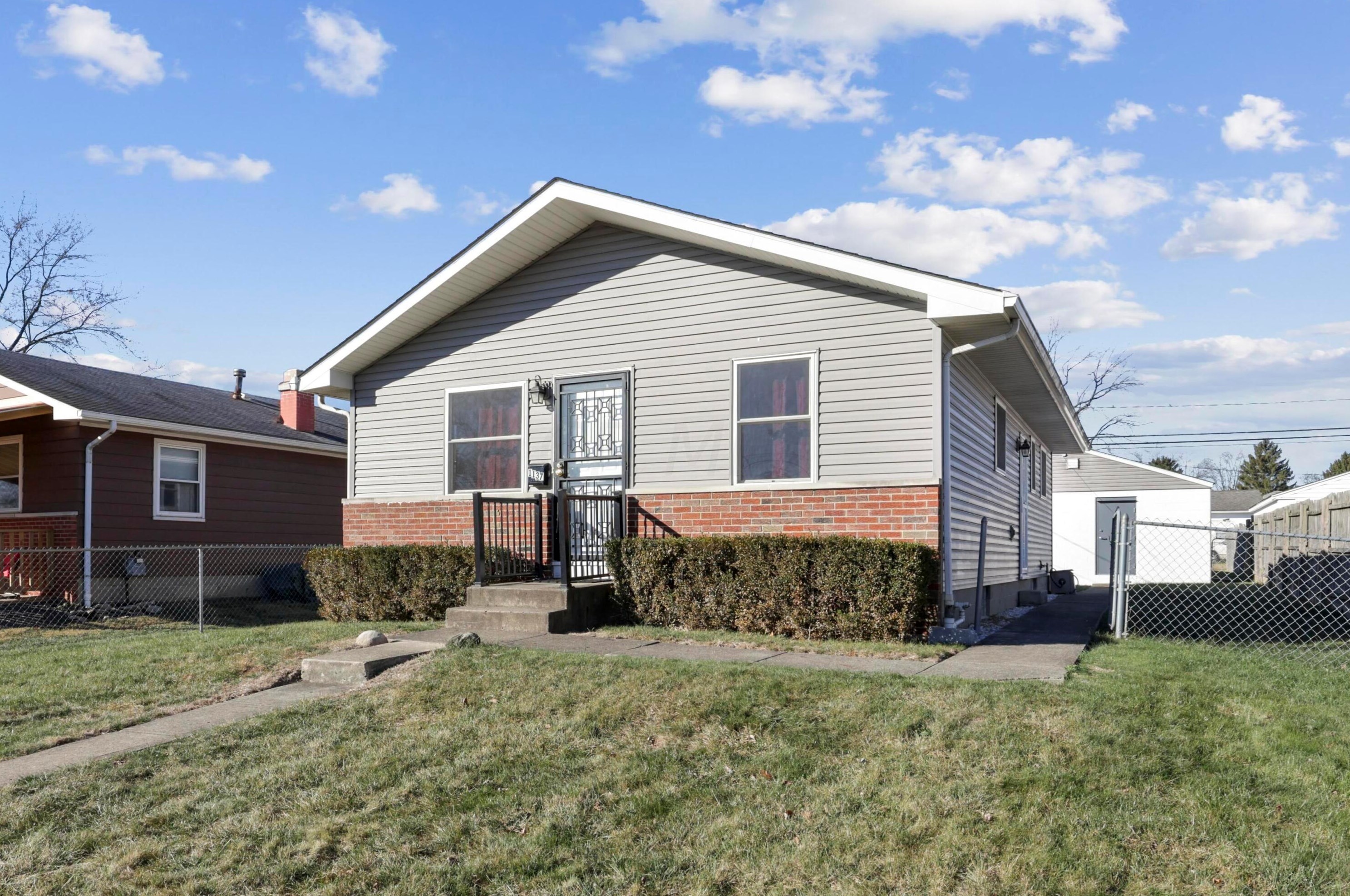 1137 Brown Rd, Columbus OH 43223-3003 exterior