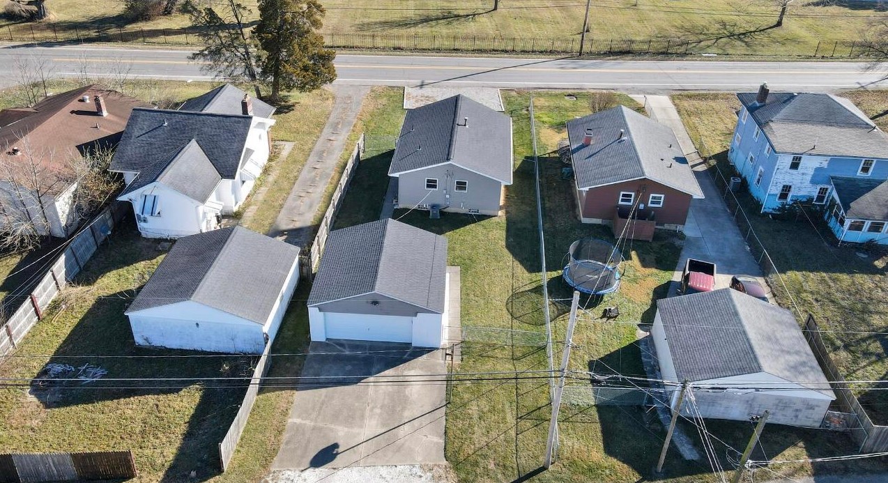 1137 Brown Rd, Columbus OH 43223-3003 exterior